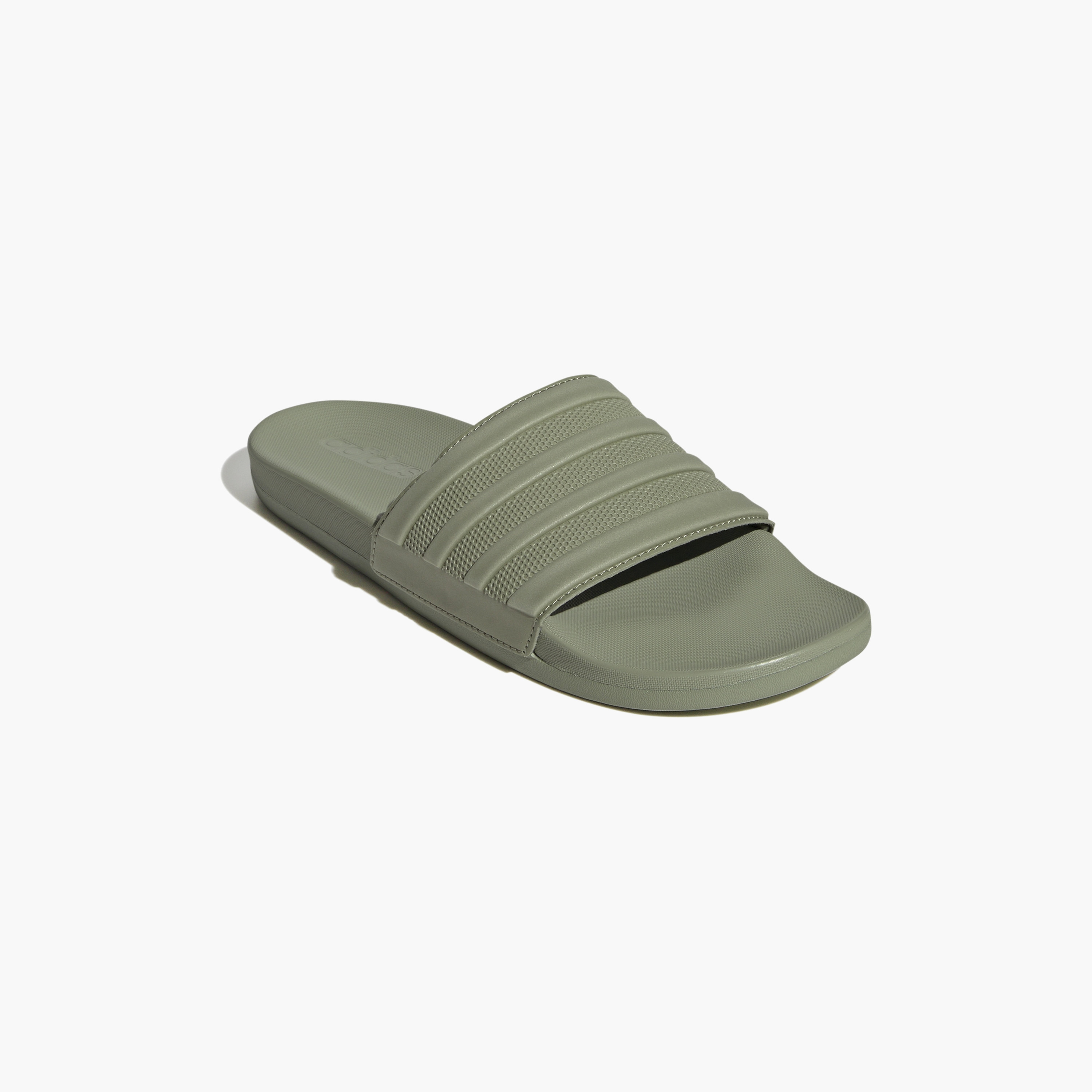 سلايدس ذو أديليت كومفورت للرجال من أديداس | OE-men-shoes-flipflopsandslides-image-9