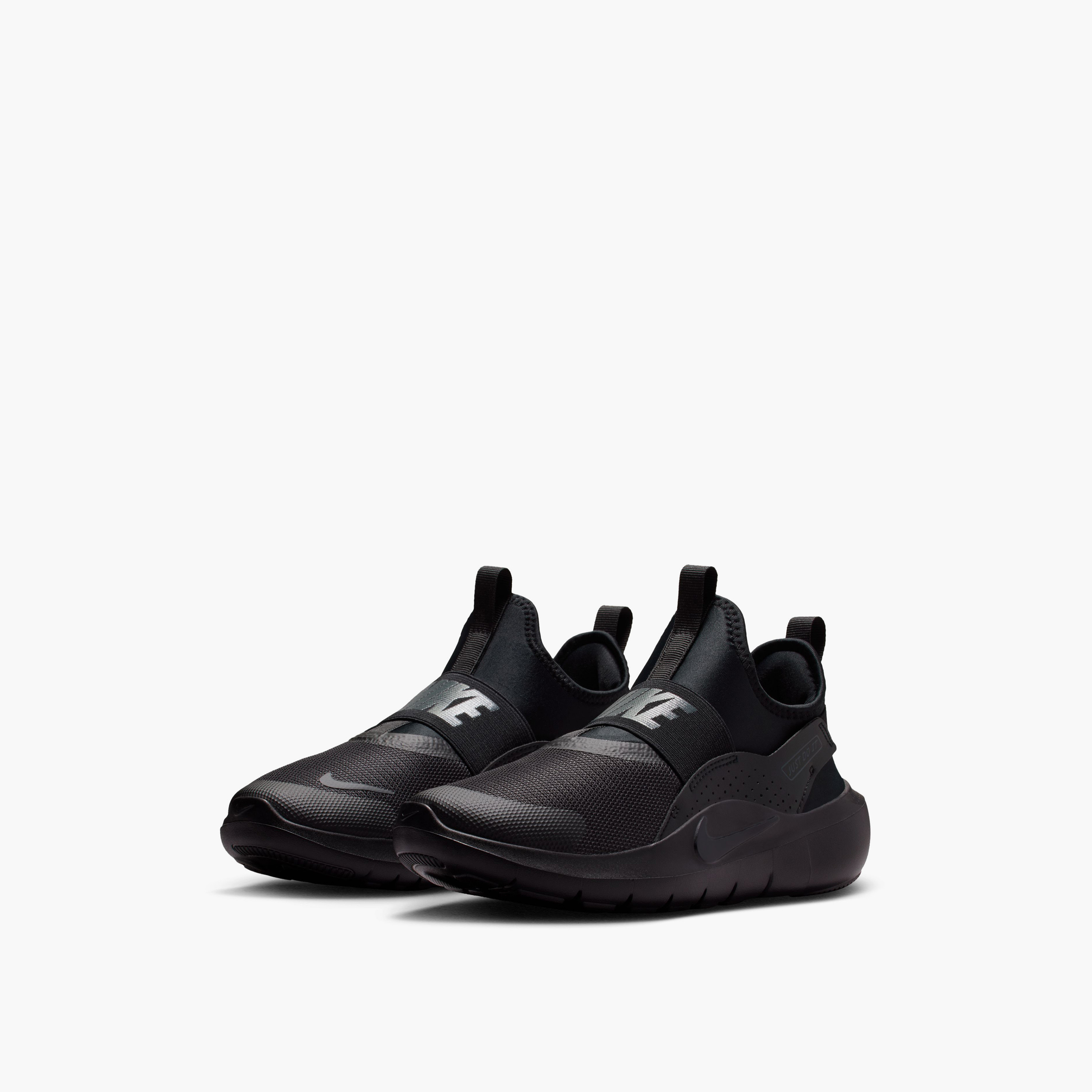 حذاء مدرسي سهل الارتداء "فليكس رونر 4 جي إس" للأولاد من نايك - IF2893-001-boys-shoes-schoolshoes-image-4
