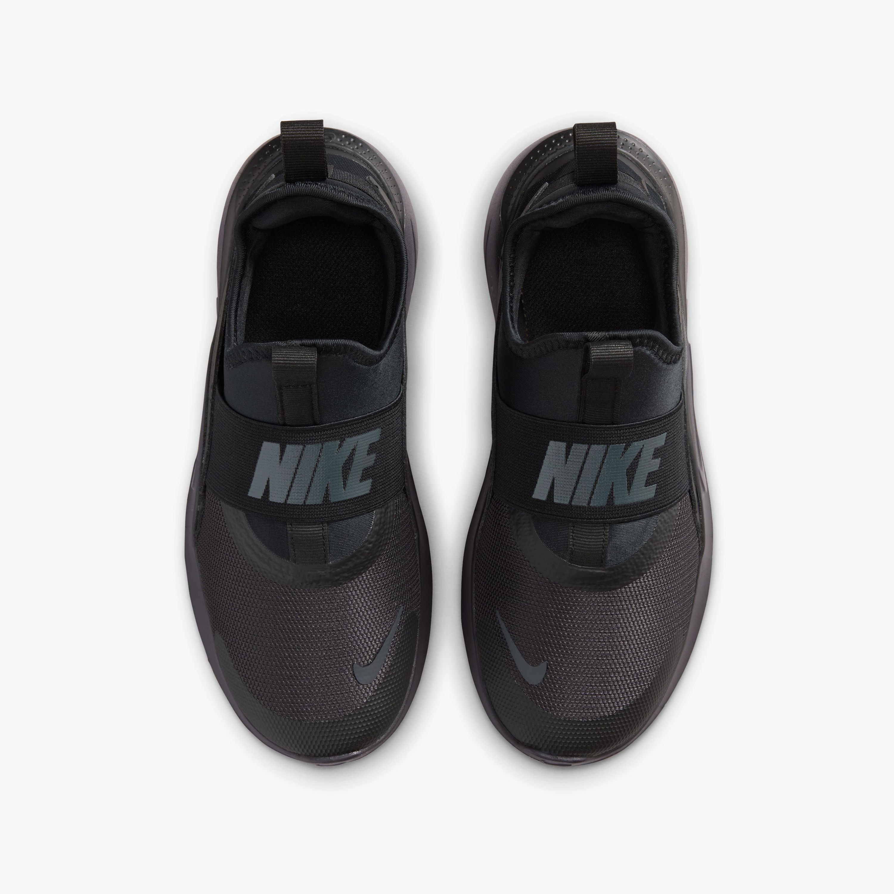 حذاء مدرسي سهل الارتداء "فليكس رونر 4 جي إس" للأولاد من نايك - IF2893-001-boys-shoes-schoolshoes-image-5