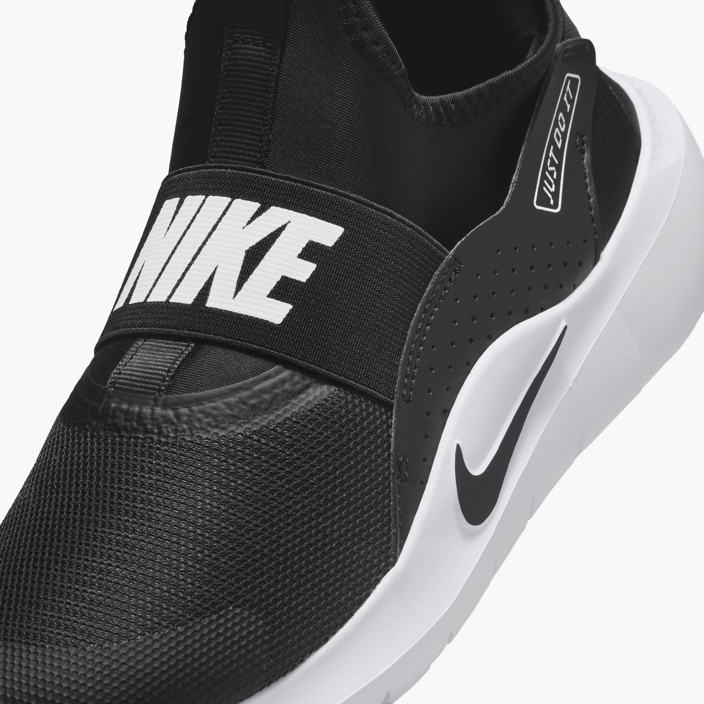 حذاء جري سهل الارتداء بنعل مبطّن للأولاد من نايك-boys-shoes-sports-image-2