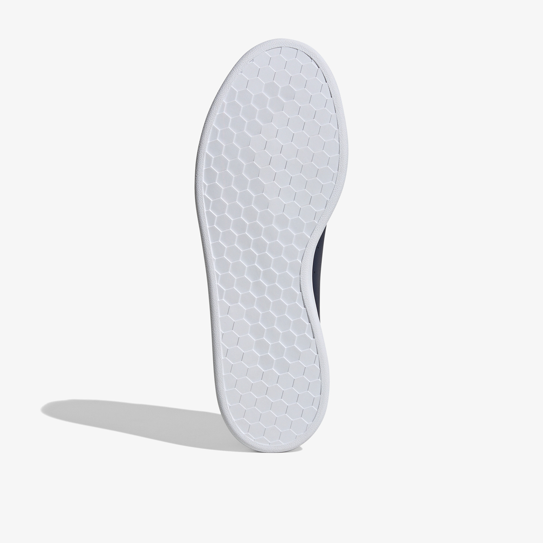 حذاء سنيكرز برباط إغلاق للرجال من أديداس -  URBAN COURT-sports-men-shoes-image-4
