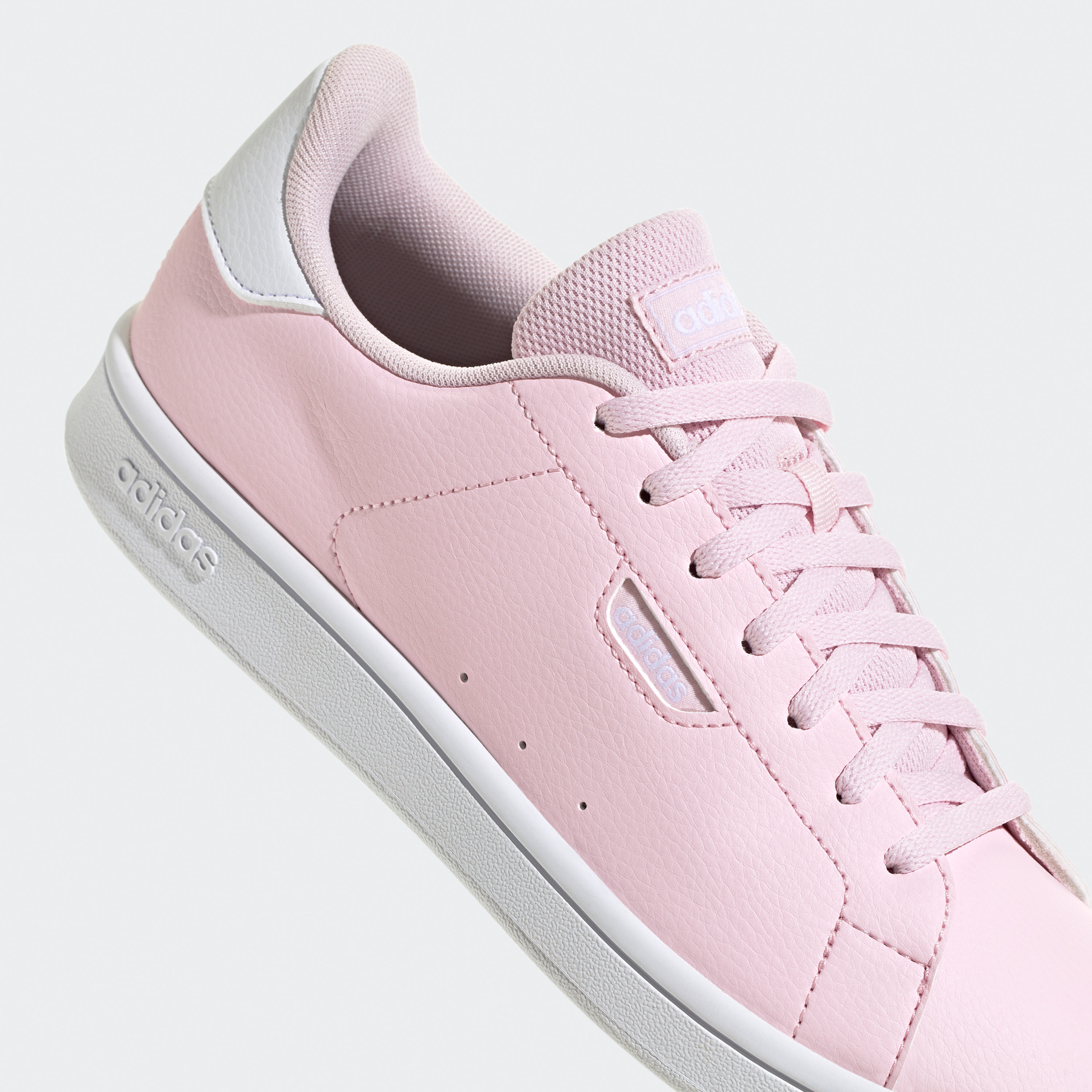 أديداس - حذاء رياضي ايربان كورت للنساء IF4091-sports-women-shoes-image-7