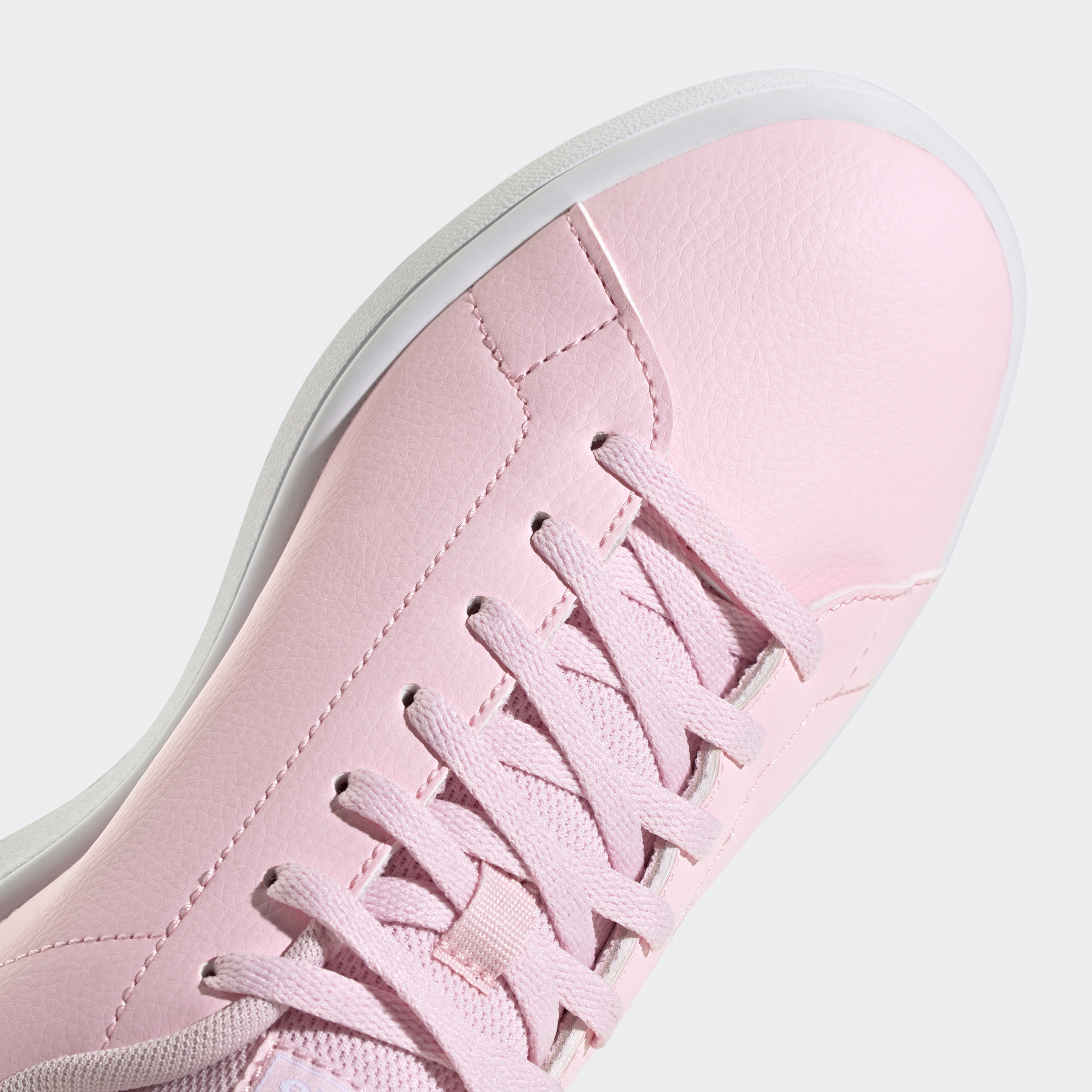 أديداس - حذاء رياضي ايربان كورت للنساء IF4091-sports-women-shoes-image-8