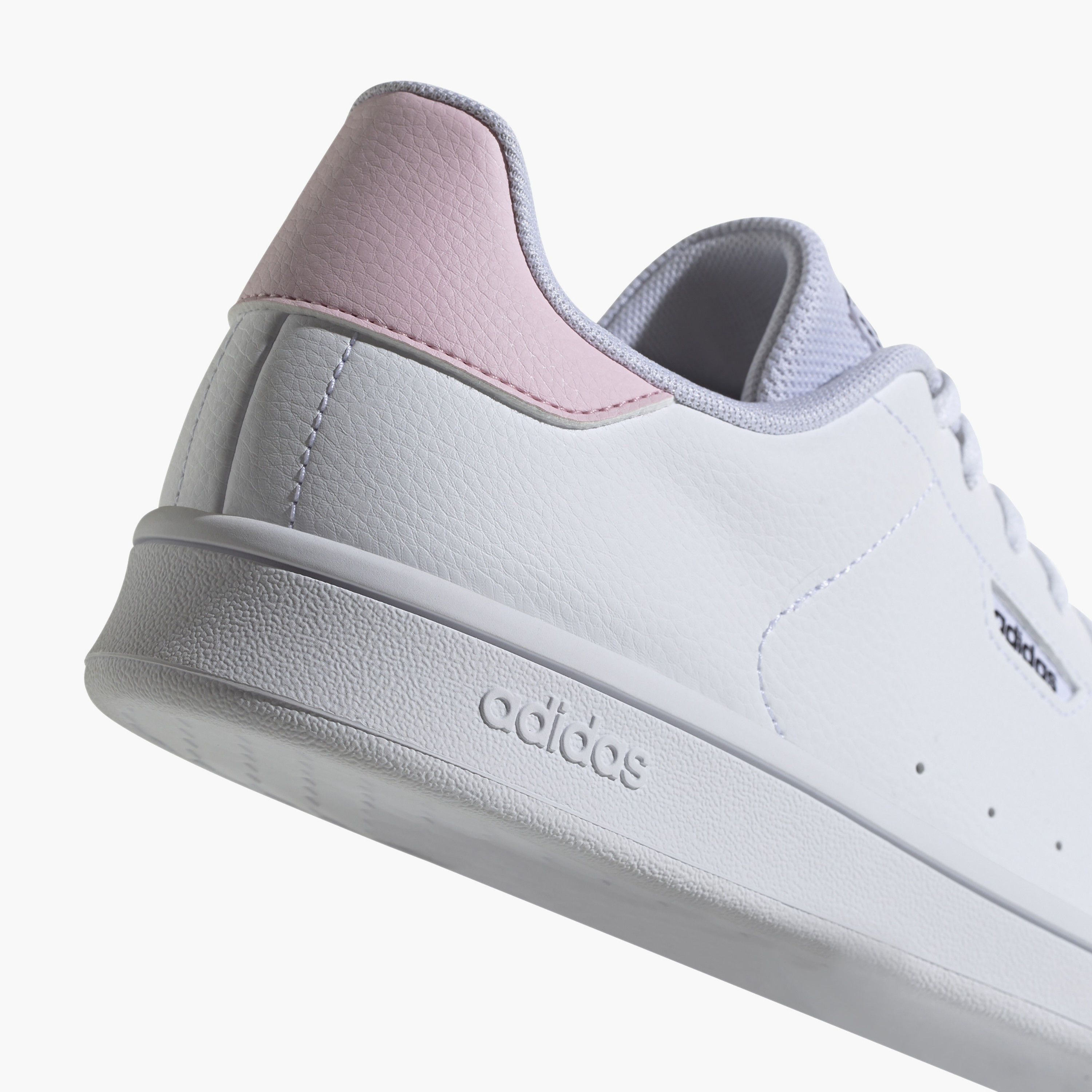 سنيكرز أوربان كورت للنساء من أديداس | OE-sports-women-shoes-image-8
