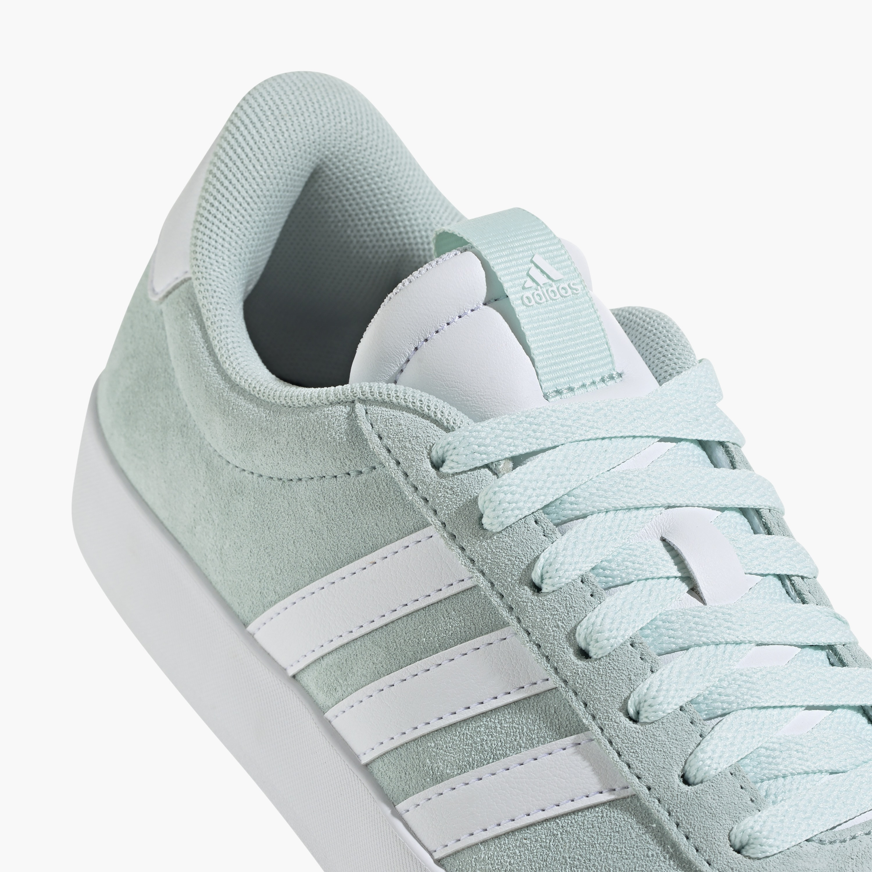 سنيكرز في إل كورت 3.0 للنساء من أديداس | OE-sports-women-shoes-image-16