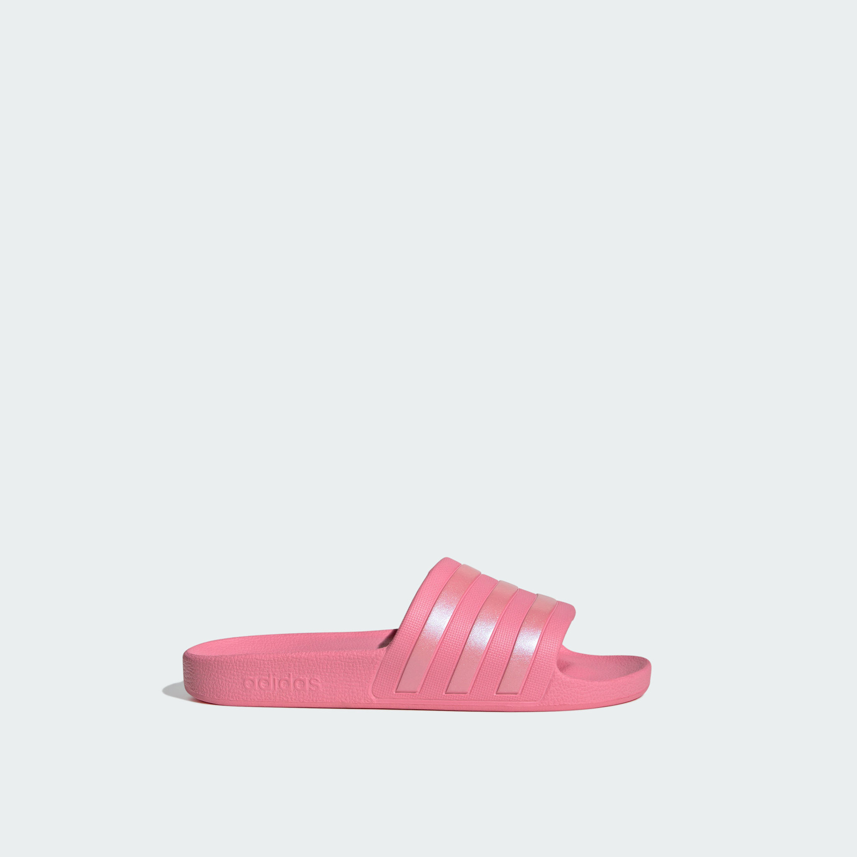أديداس - شبشب أديليت أكوا سهل الارتداء للنساء | OE-women-shoes-flipflopsandslides-image-10