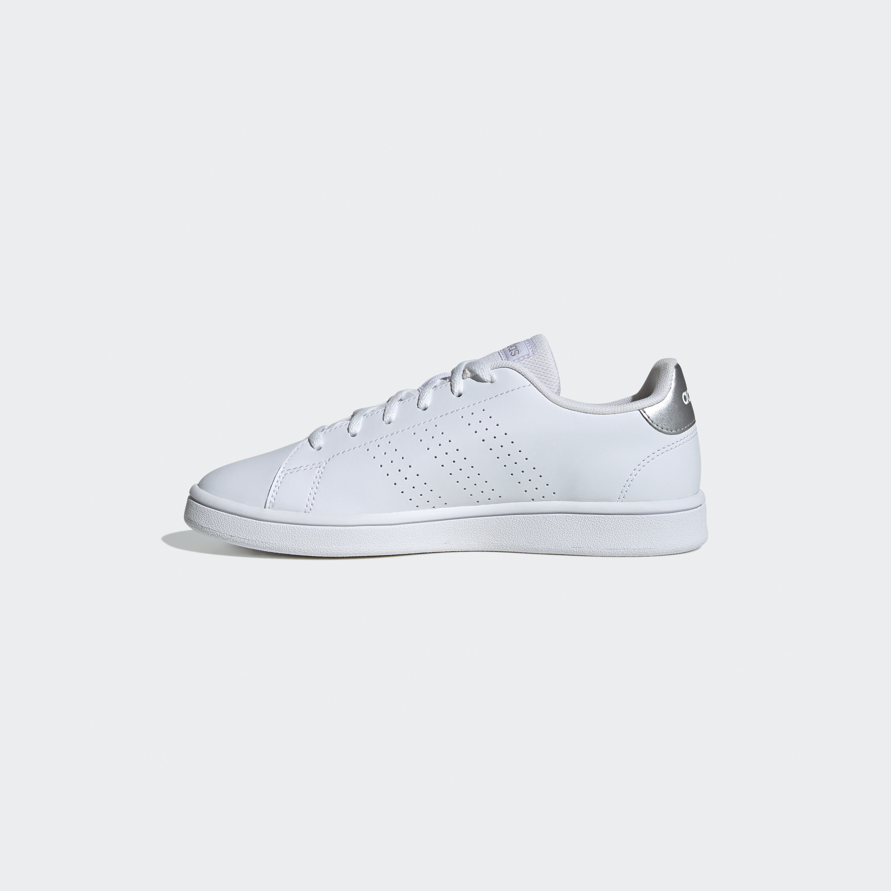 أديداس - حذاء رياضي أدفانتج بيس كورت لايف ستايل للنساء IF8549-sports-women-shoes-image-11