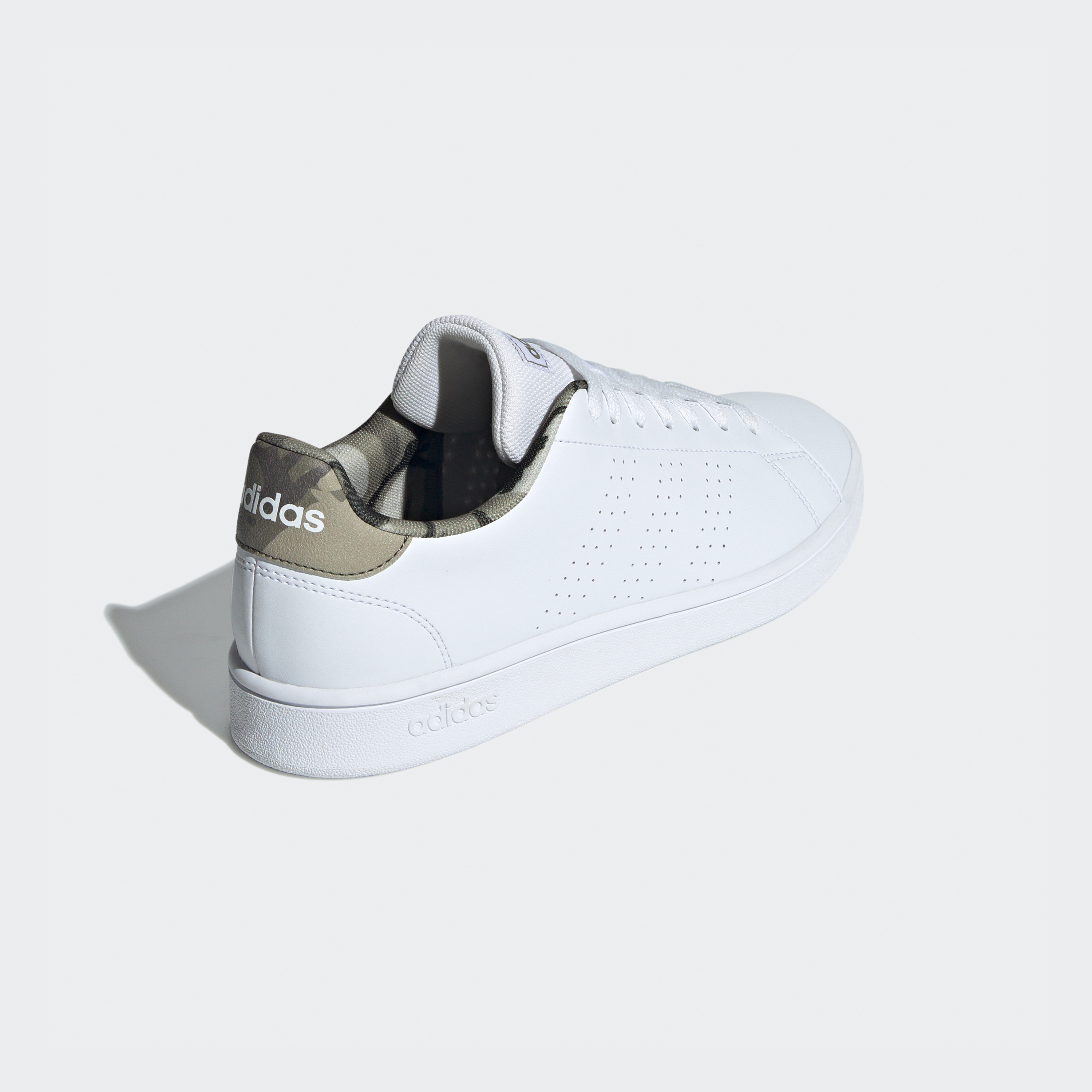 أديداس - حذاء أدفانتج بيس للرجال IF8556-sports-men-shoes-image-15