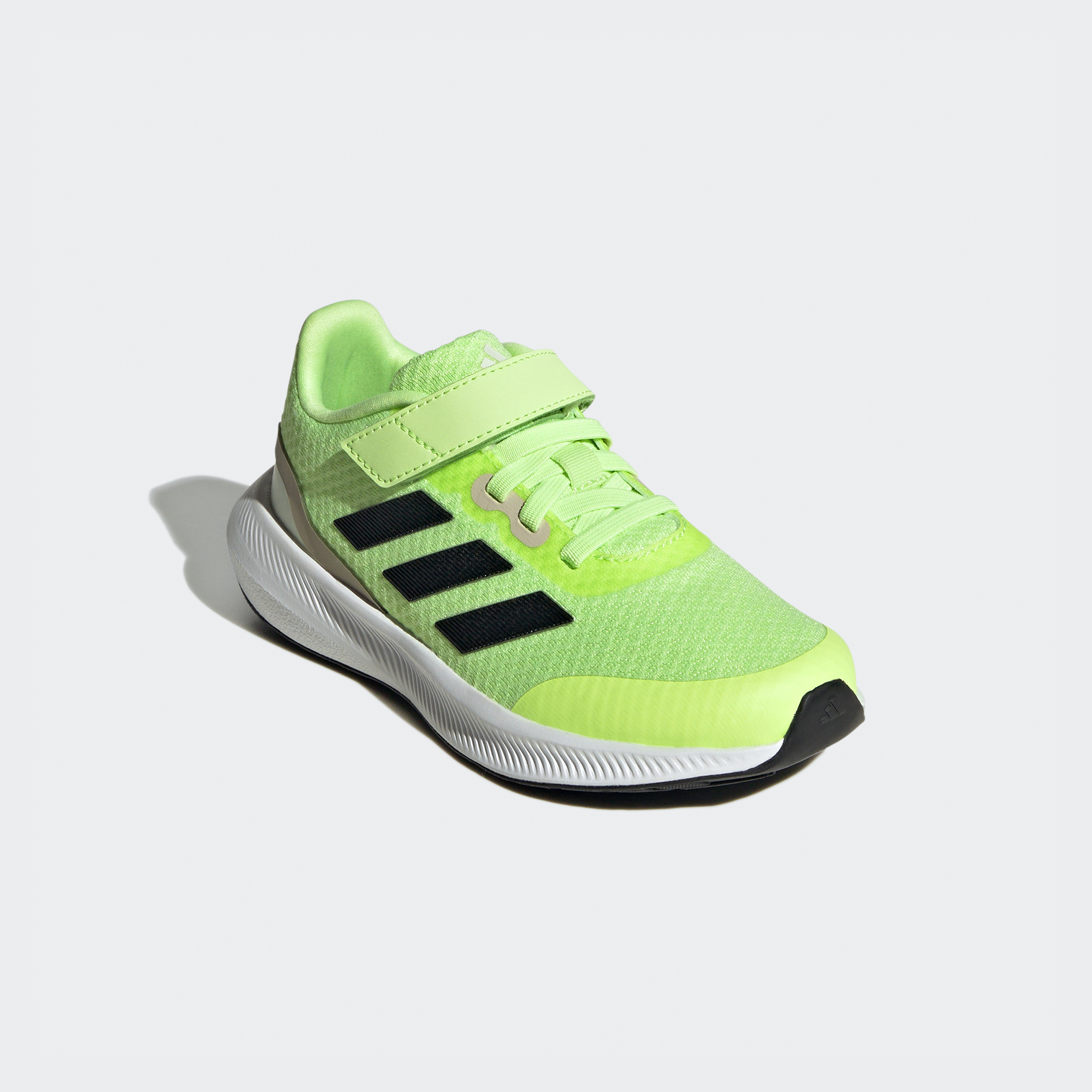 حذاء جري خفيف الوزن بشريط إغلاق رن فالكون 3.0 إي أي للأولاد من أديداس-sports-boys-shoes-image-1