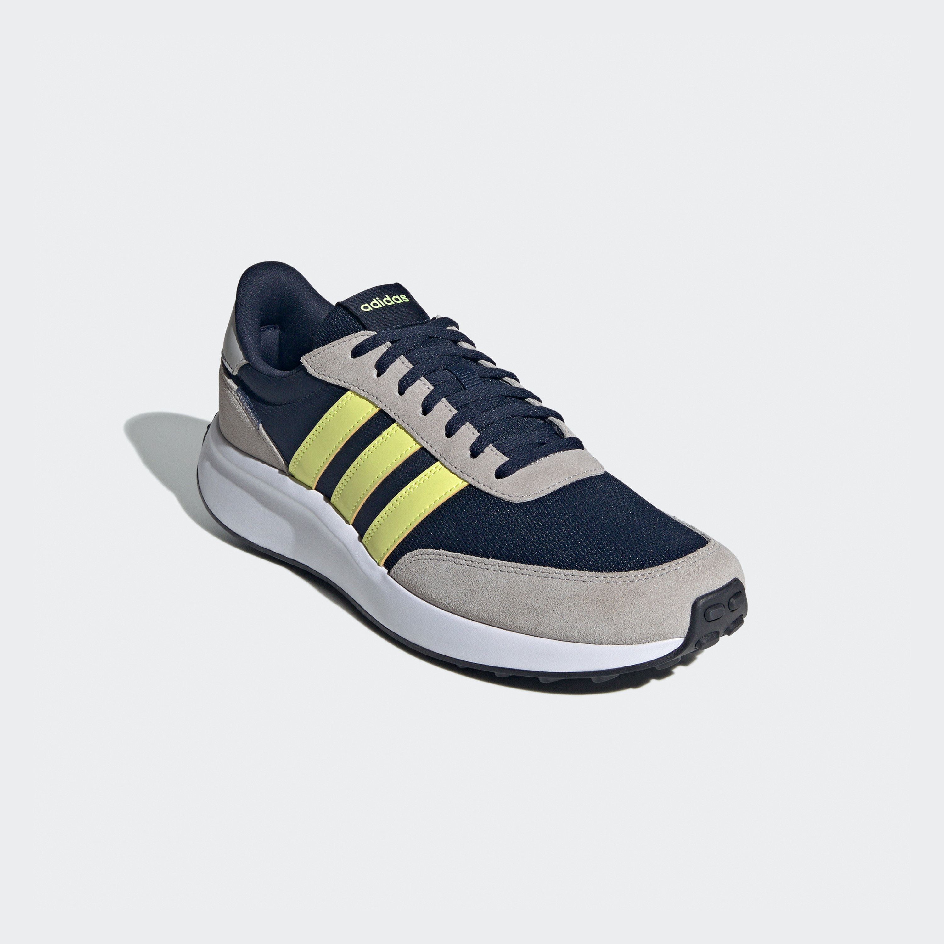 أديداس - حذاء الجري رن 70s لايف ستايل للرجال IG1184-sports-men-shoes-image-1