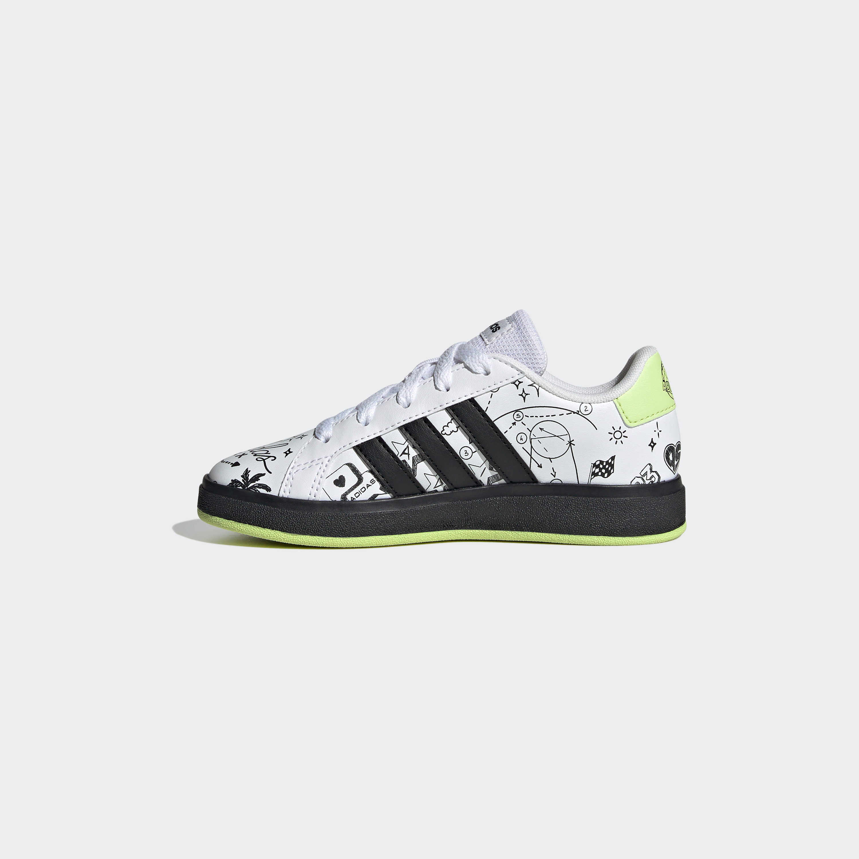 حذاء رياضي للأطفال جراند كورت لايف ستايل برباط من اديداس | او اي-sports-boys-shoes-image-10