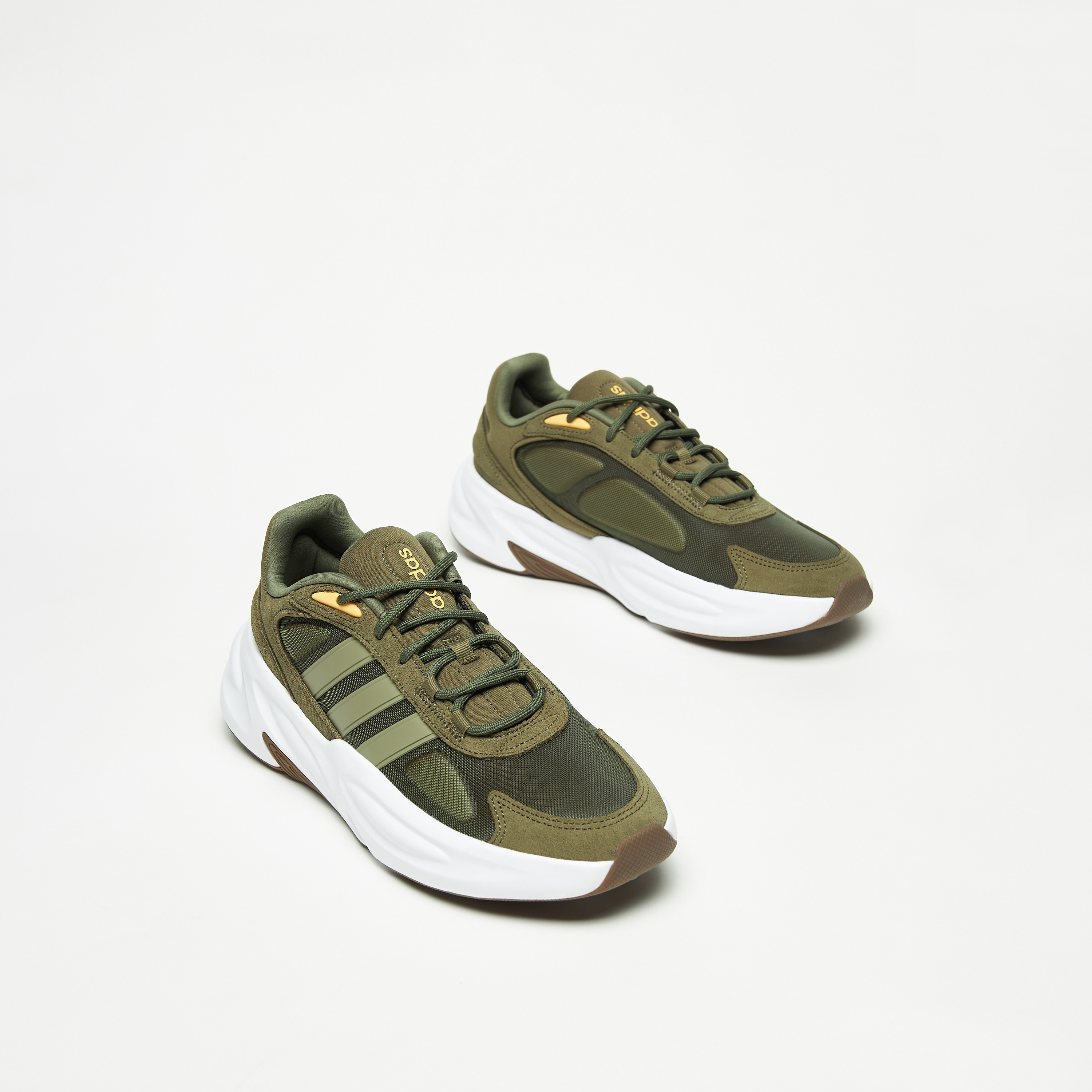 حذاء جري برباط إغلاق للرجال أوزيل من أديداس - IG5983 OE-sports-men-shoes-image-1