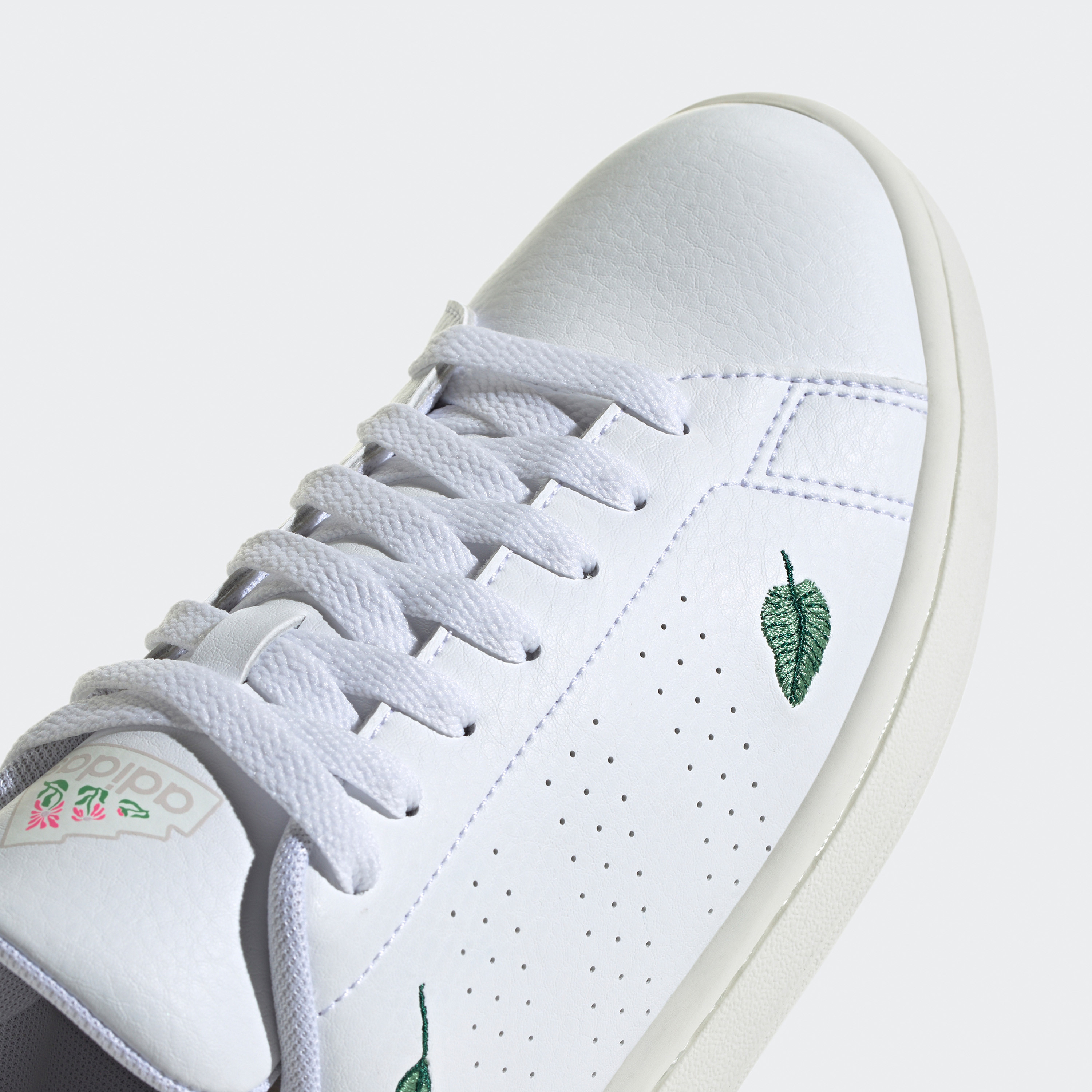adidas Women's Advantage Sneakers IF6116|OE-sports-women-shoes-image-16