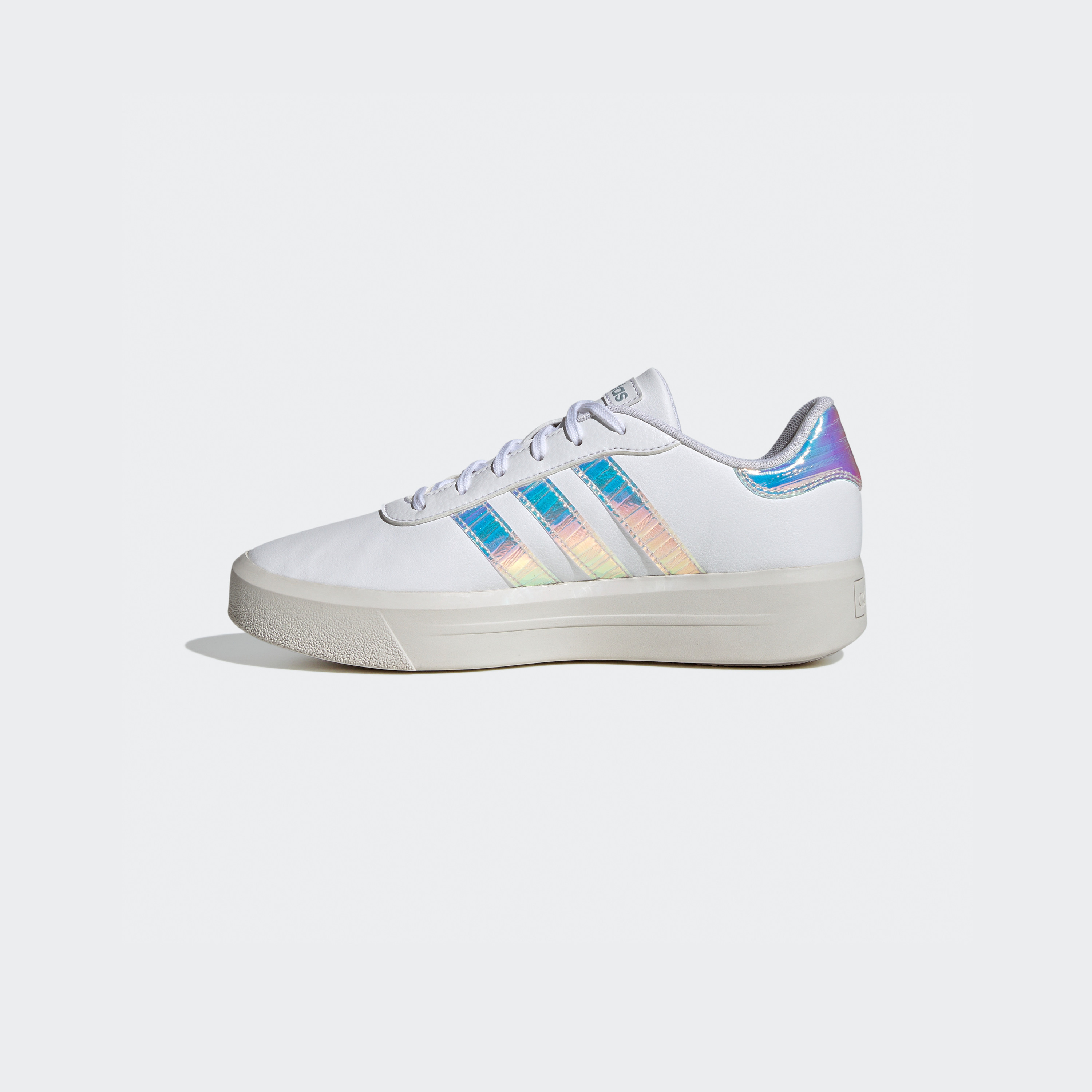 أديداس - حذاء كورت بلاتفورم للنساء IG8606-women-shoes-sneakers-image-3