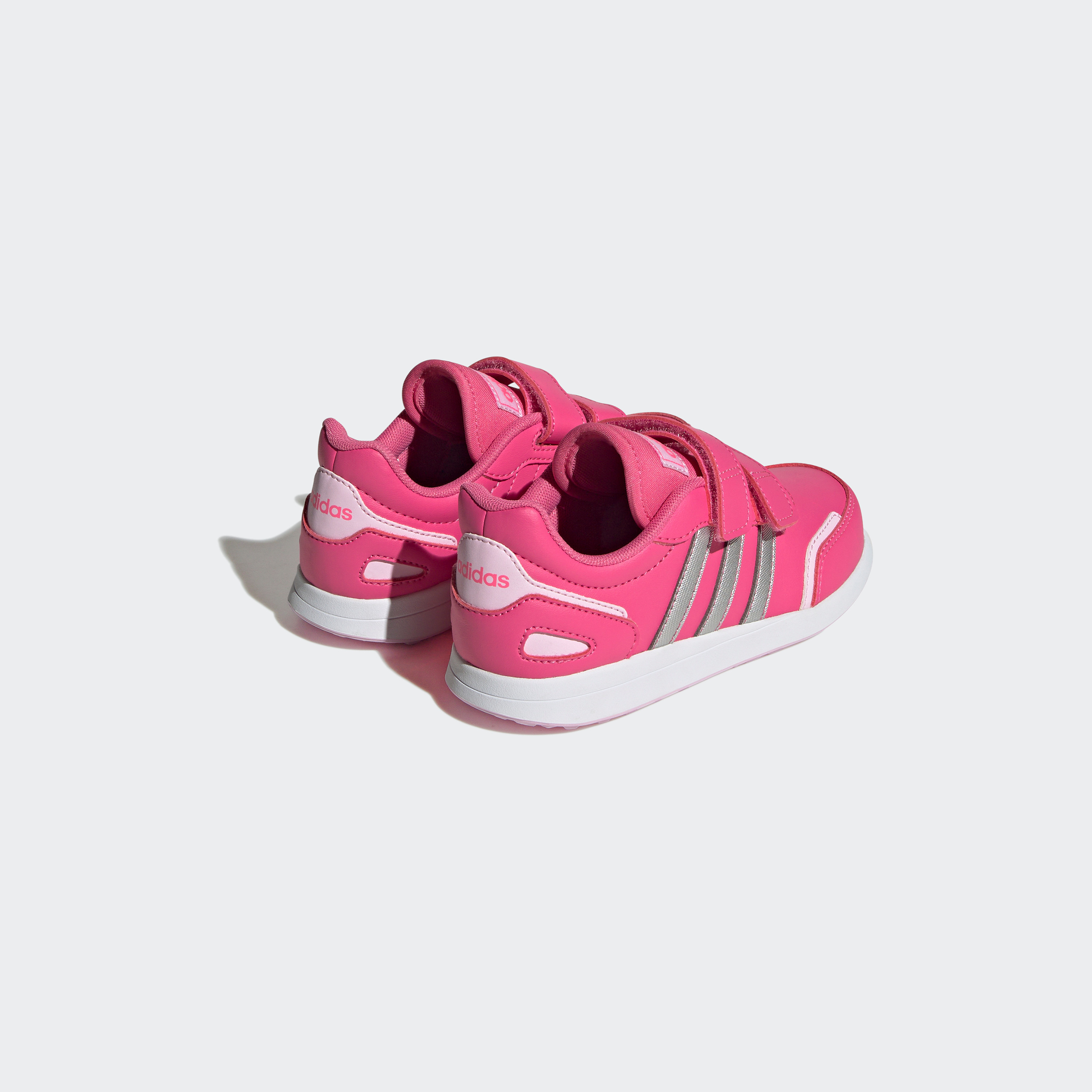 حذاء جري ڤي إس سويتش 3 لايف ستايل بشريط لاصق للبنات من أديداس-girls-shoes-sports-image-6