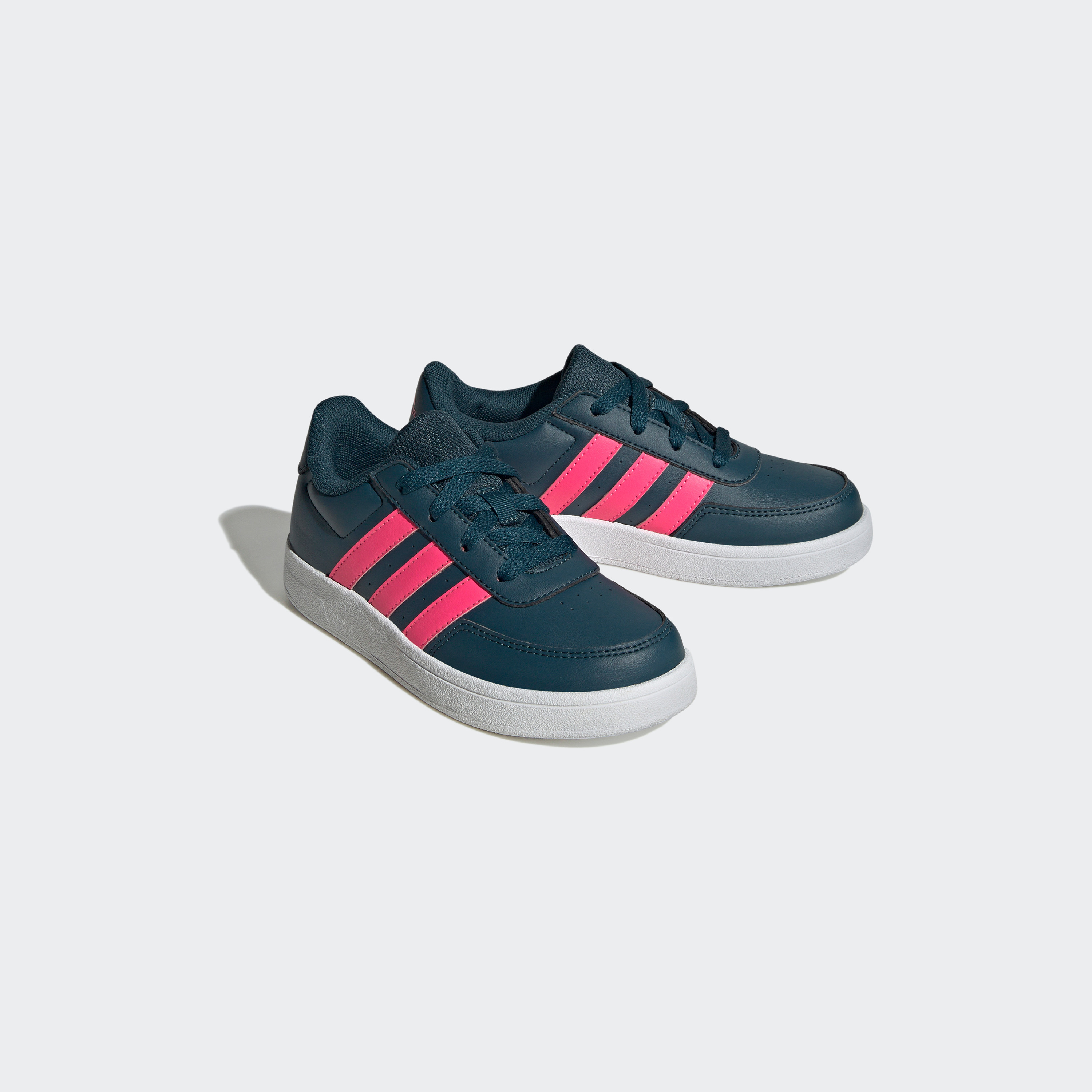 حذاء سنيكرز بريك نت لايف ستايل كورت من أديداس للأطفال من اديداس| او اي-girls-shoes-sneakers-image-1