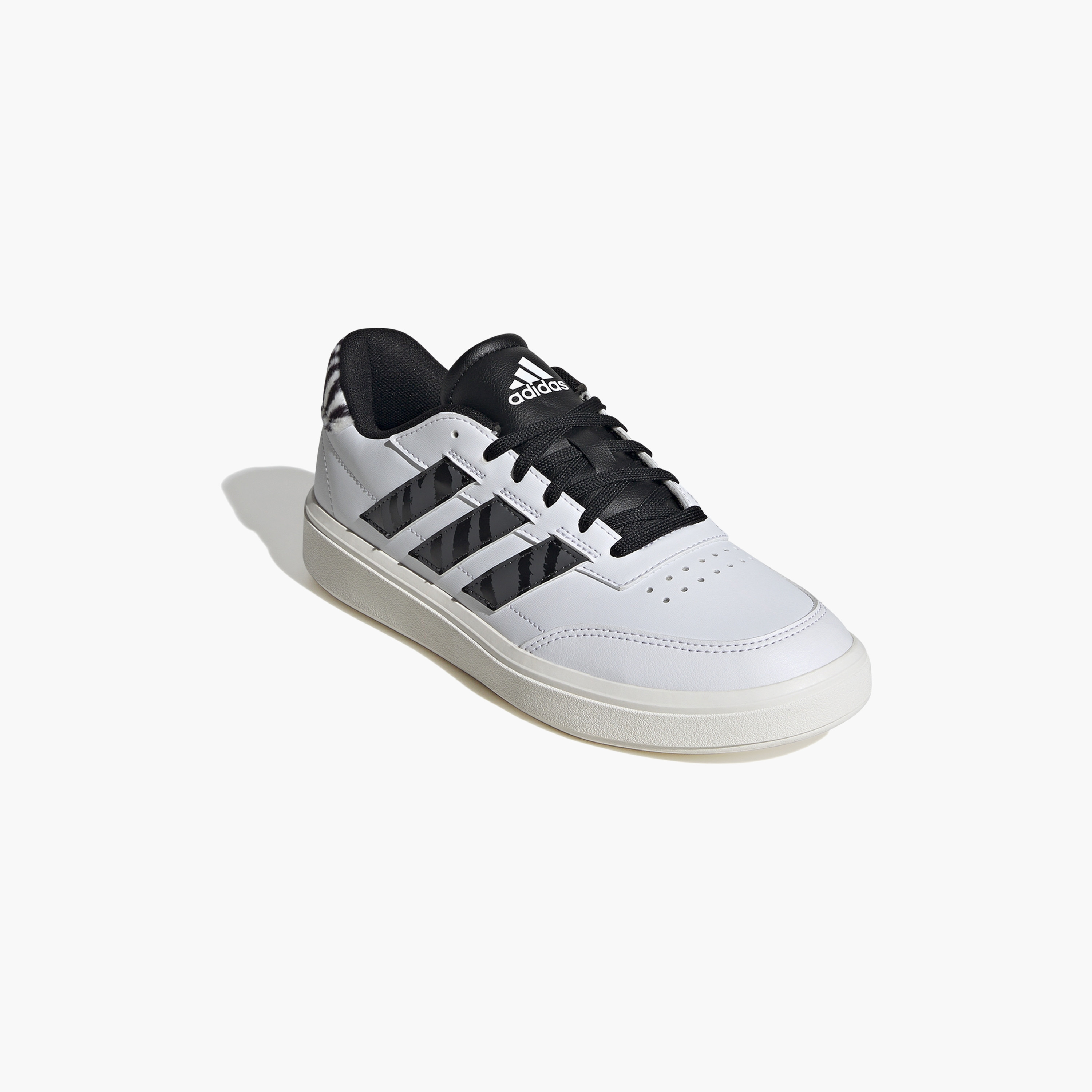 سنيكرز أديداس ذو كورتبلوك للسيدات IH0046 | OE-sports-women-shoes-image-1