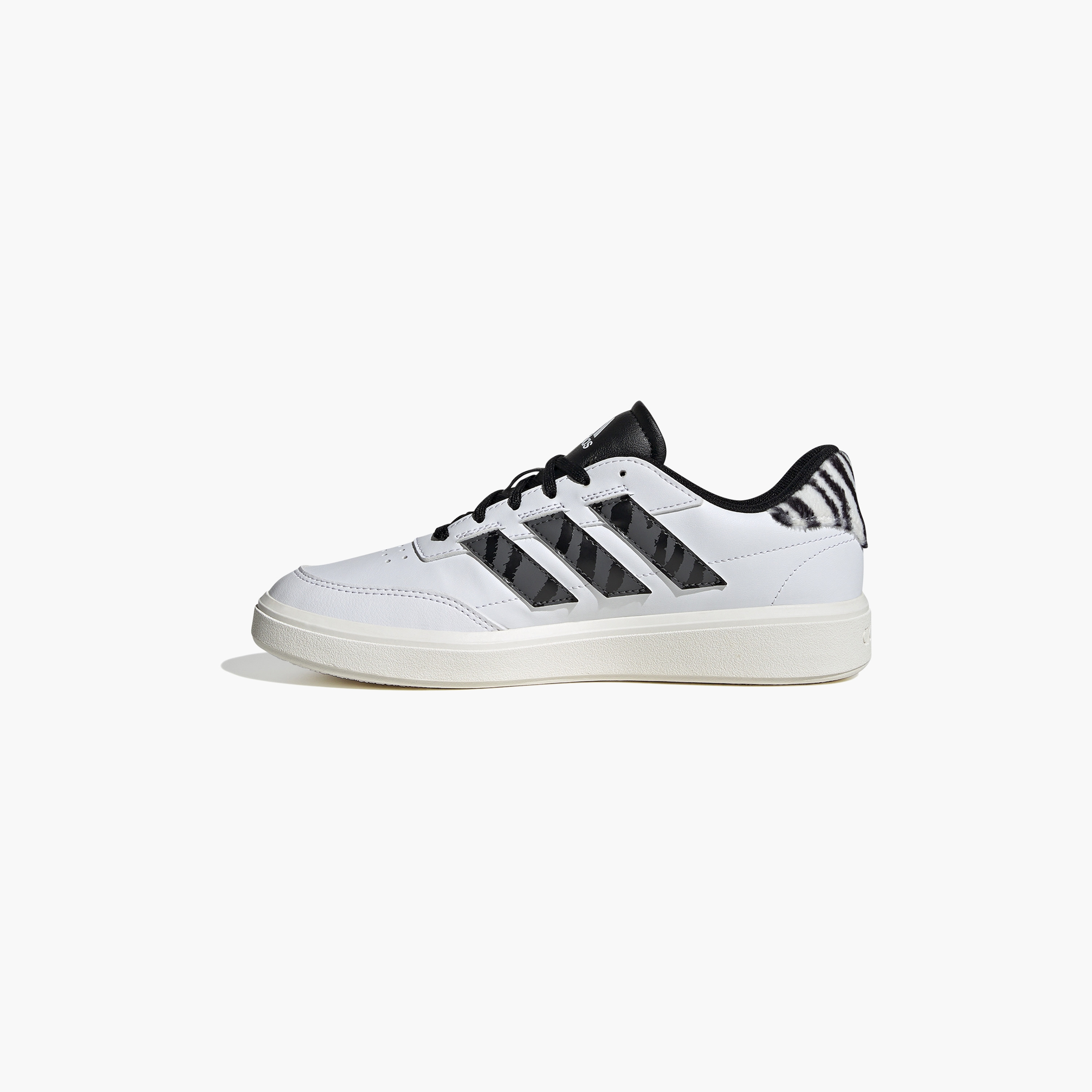 سنيكرز أديداس ذو كورتبلوك للسيدات IH0046 | OE-sports-women-shoes-image-3