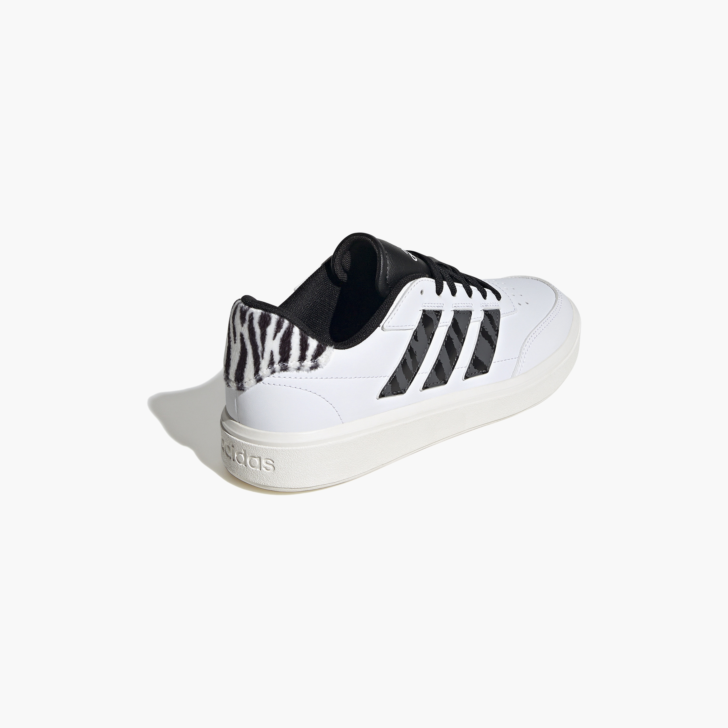 سنيكرز أديداس ذو كورتبلوك للسيدات IH0046 | OE-sports-women-shoes-image-6