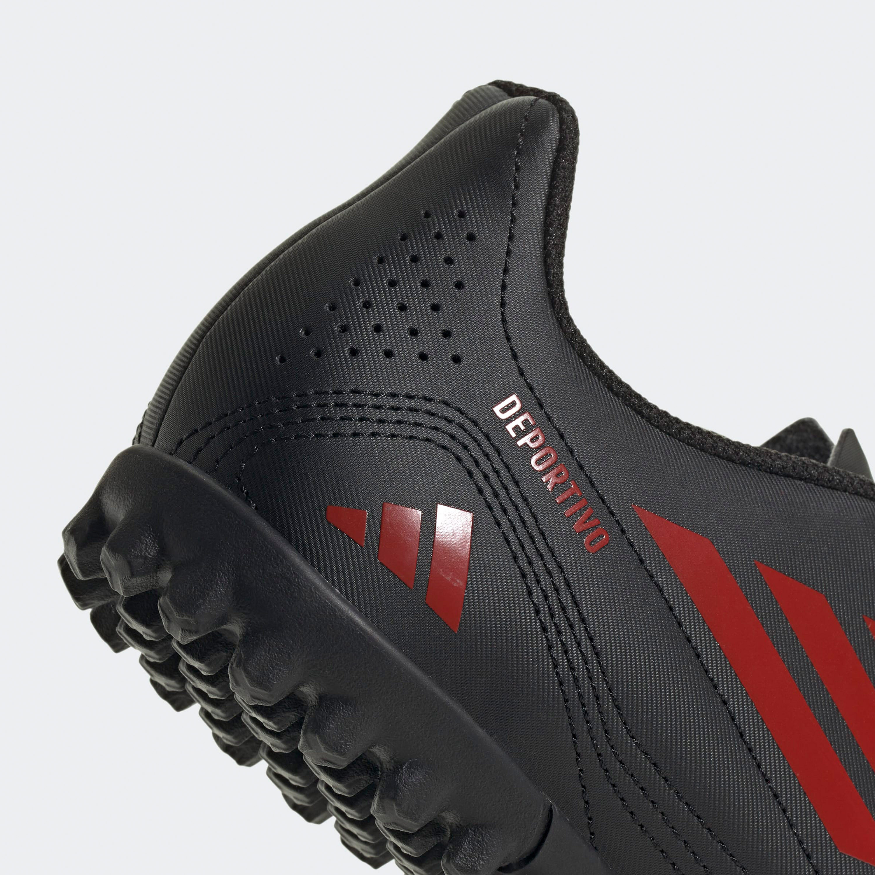 حذاء كرة قدم رجالي تي إف من أديداس - ديبورتيف III-sports-men-shoes-image-5