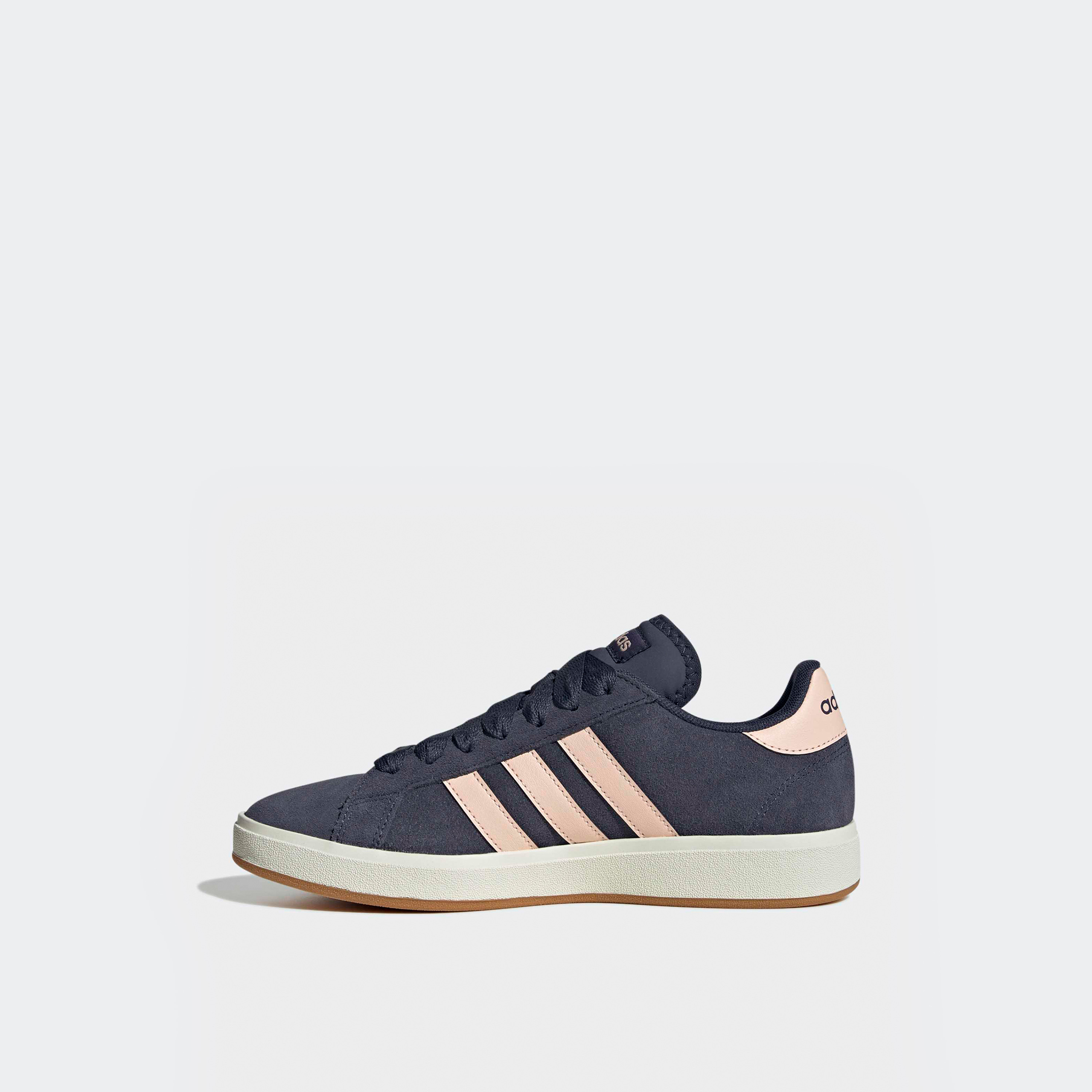حذاء سنيكرز بطول الكاحل ورباط إغلاق جراند كورت باس 00أس للنساء من أديداس-sports-women-shoes-image-3