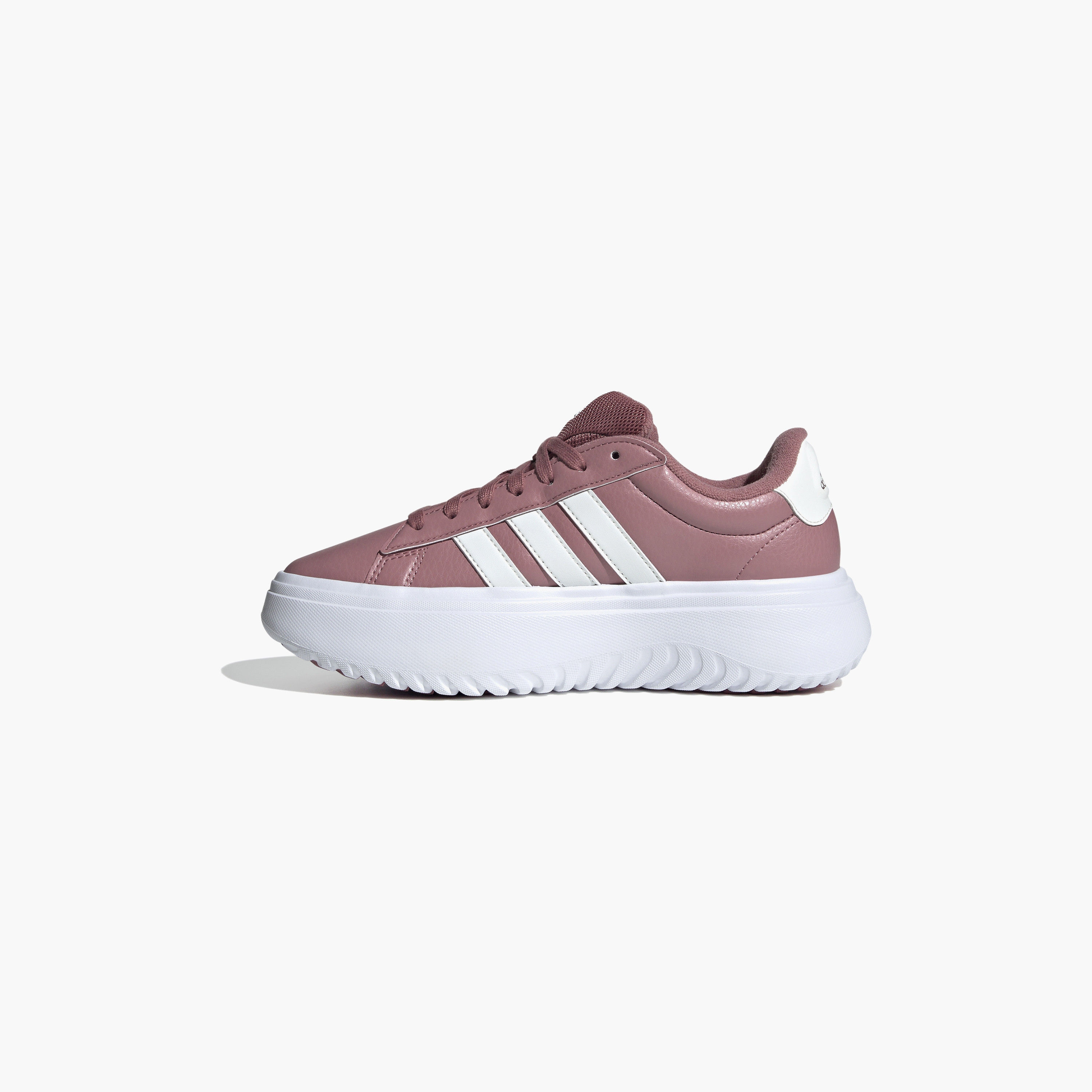سنيكرز نسائي ذو جراند كورت بلاتفورم من أديداس | OE-sports-women-shoes-image-3