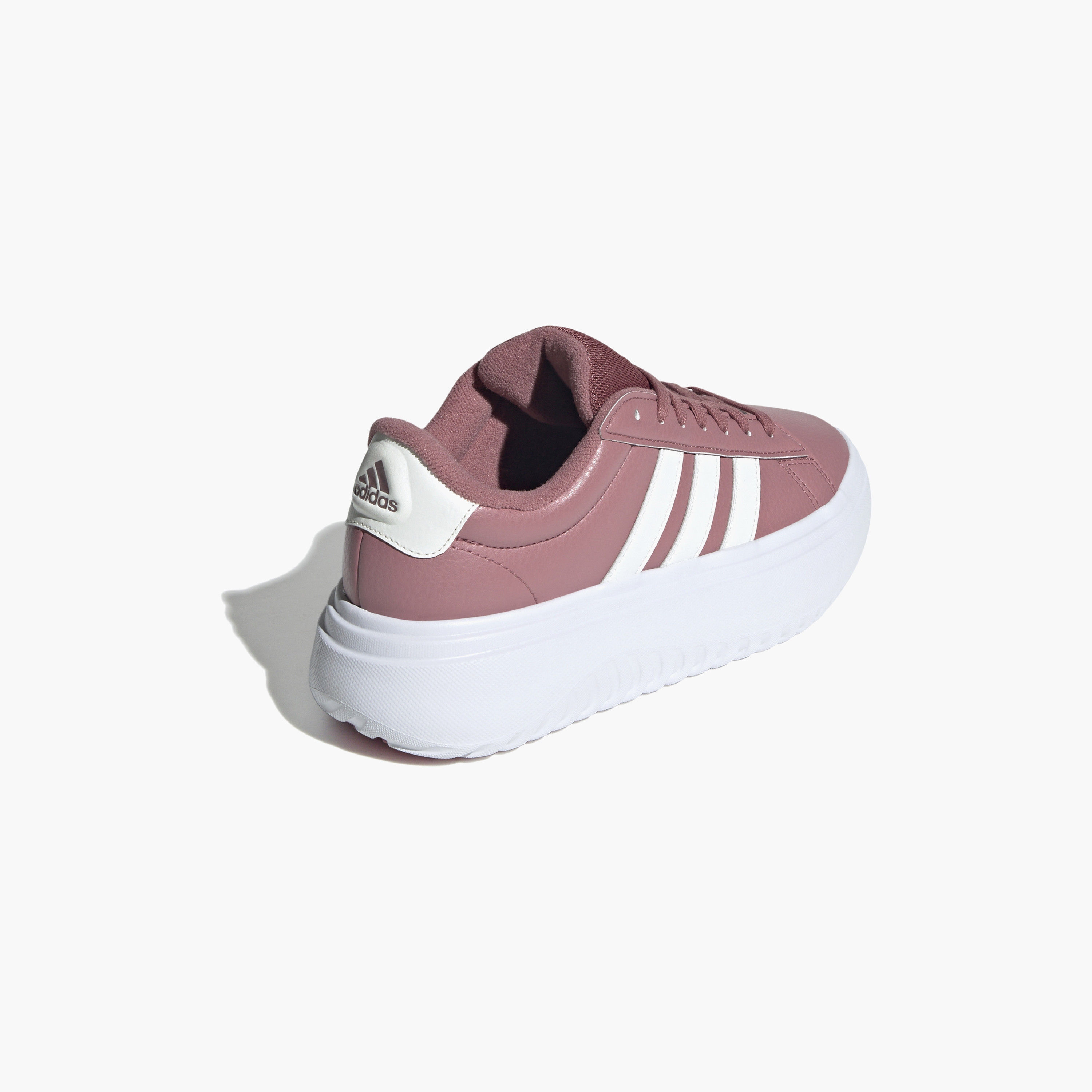 سنيكرز نسائي ذو جراند كورت بلاتفورم من أديداس | OE-sports-women-shoes-image-6