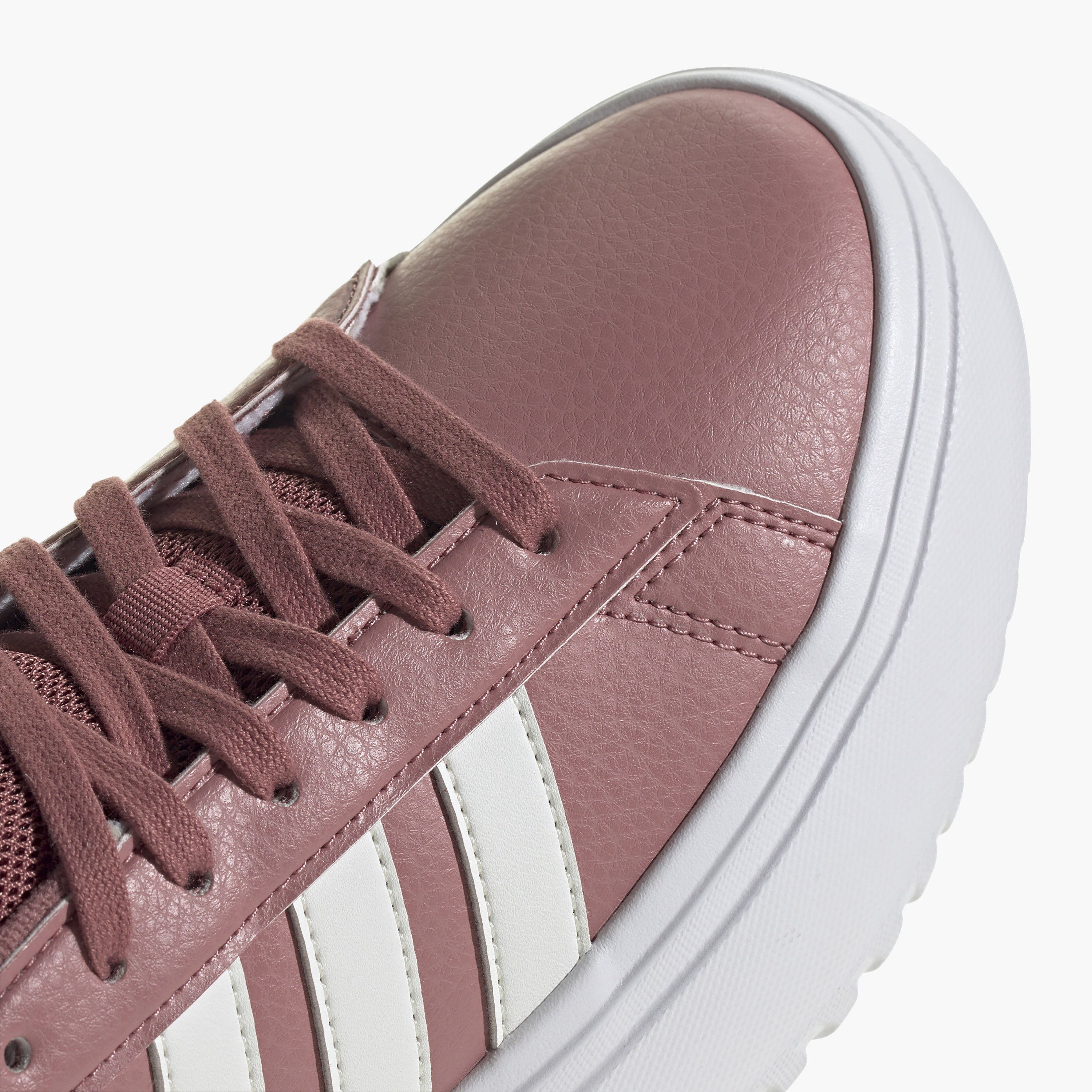 سنيكرز نسائي ذو جراند كورت بلاتفورم من أديداس | OE-sports-women-shoes-image-7