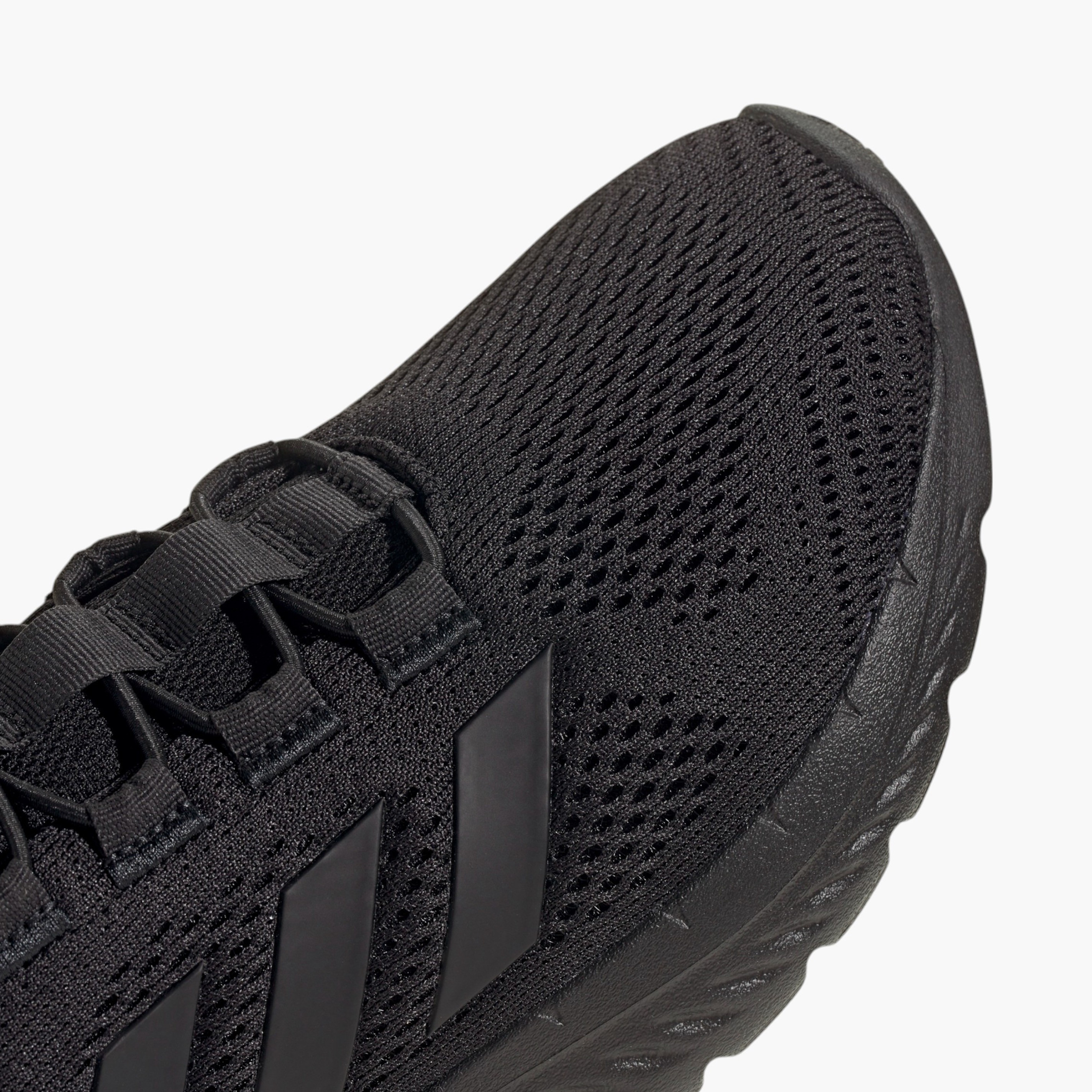 Adidas Men's CLOUDFOAM COMFY EL Lace-Up Sports Shoes - IH2965-sports-men-shoes-image-8