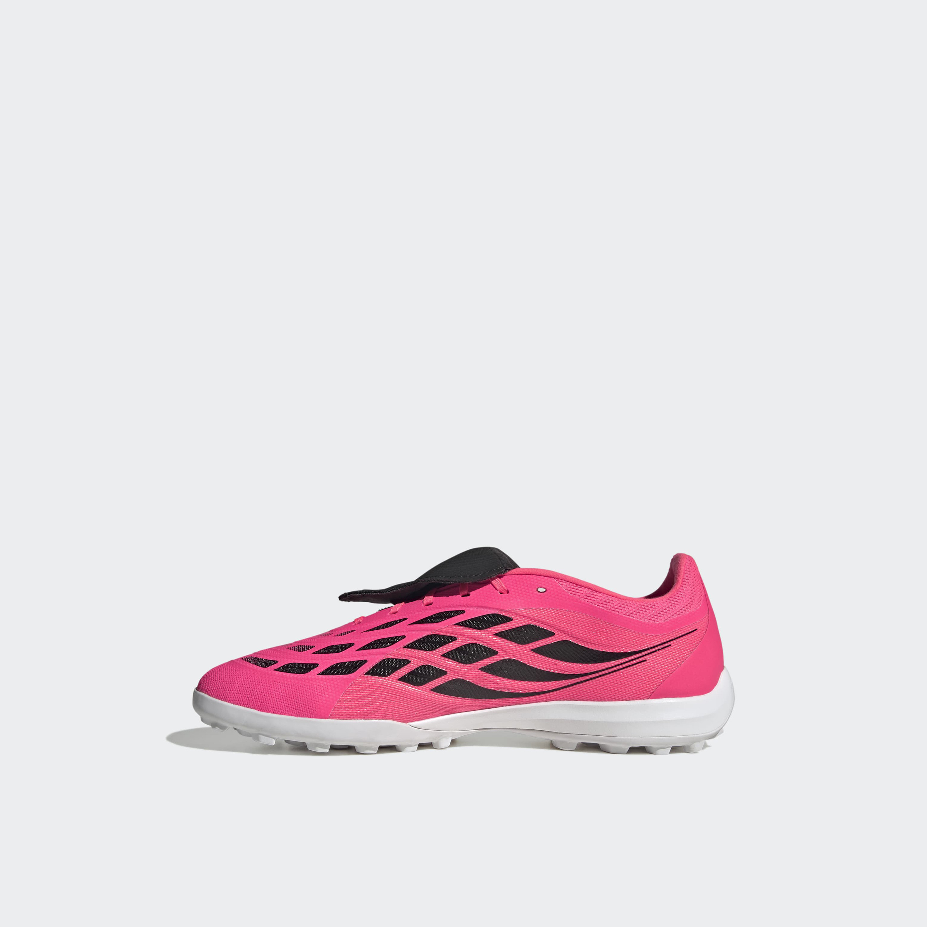 حذاء كرة قدم بريداتور ليج إف تي تي إف برباط إغلاق للرجال من أديداس-sports-men-shoes-image-4