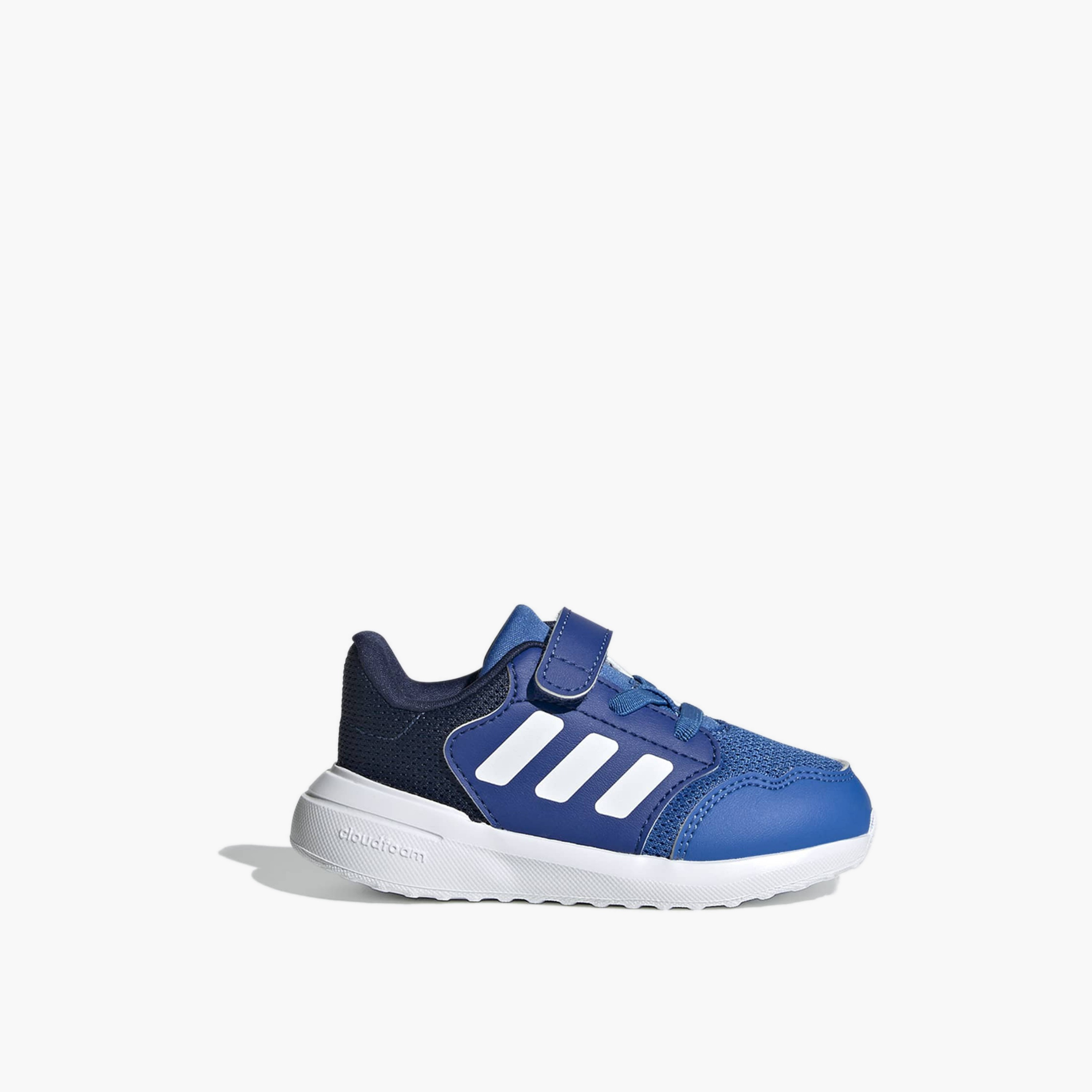 حذاء رياضي مخطط بشريط إغلاق لاصق للأطفال من أديداس-sports-boys-shoes-image-2