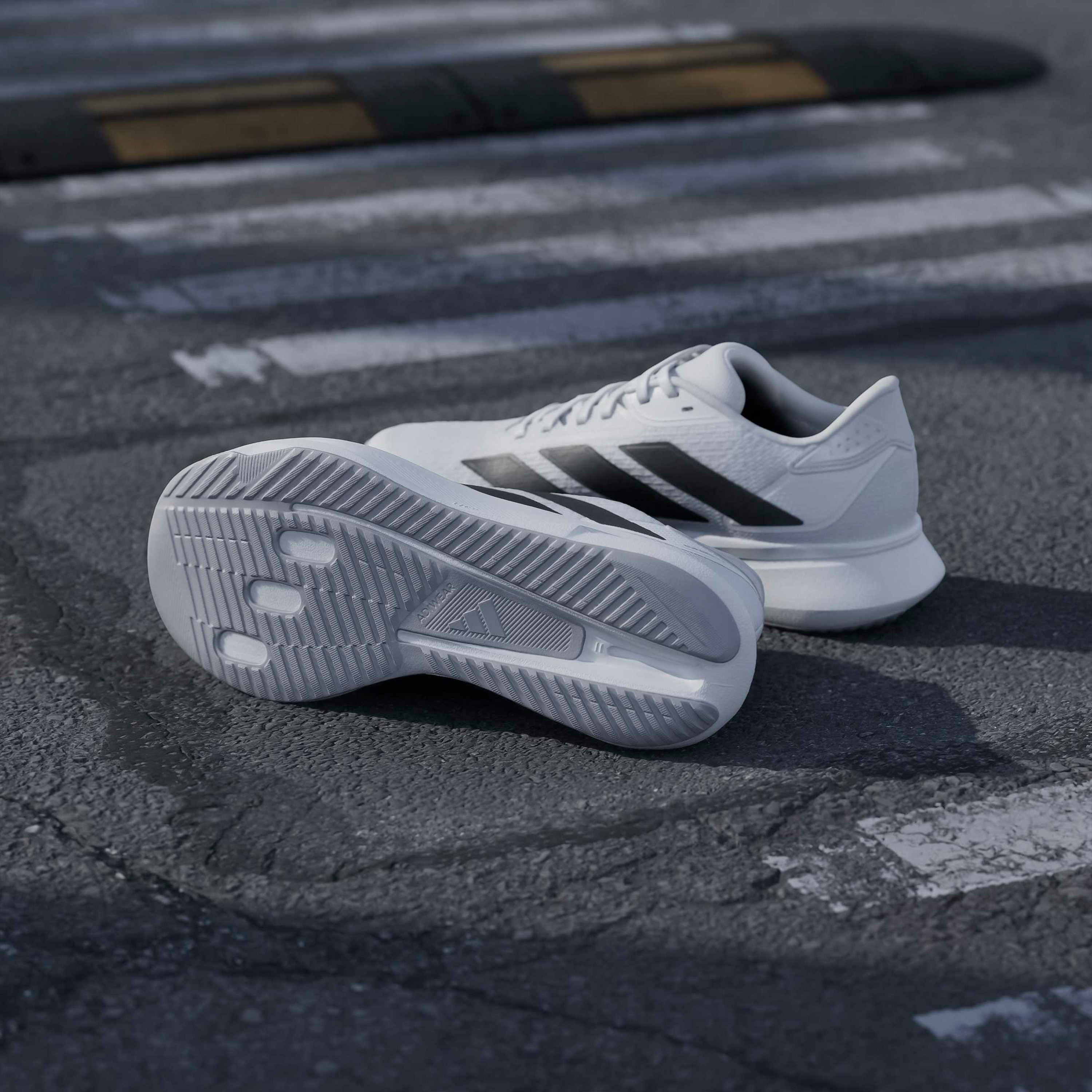 حذاء جري للنساء دورامو إس إل 2 برباط إغلاق من أديداس-sports-women-shoes-image-8