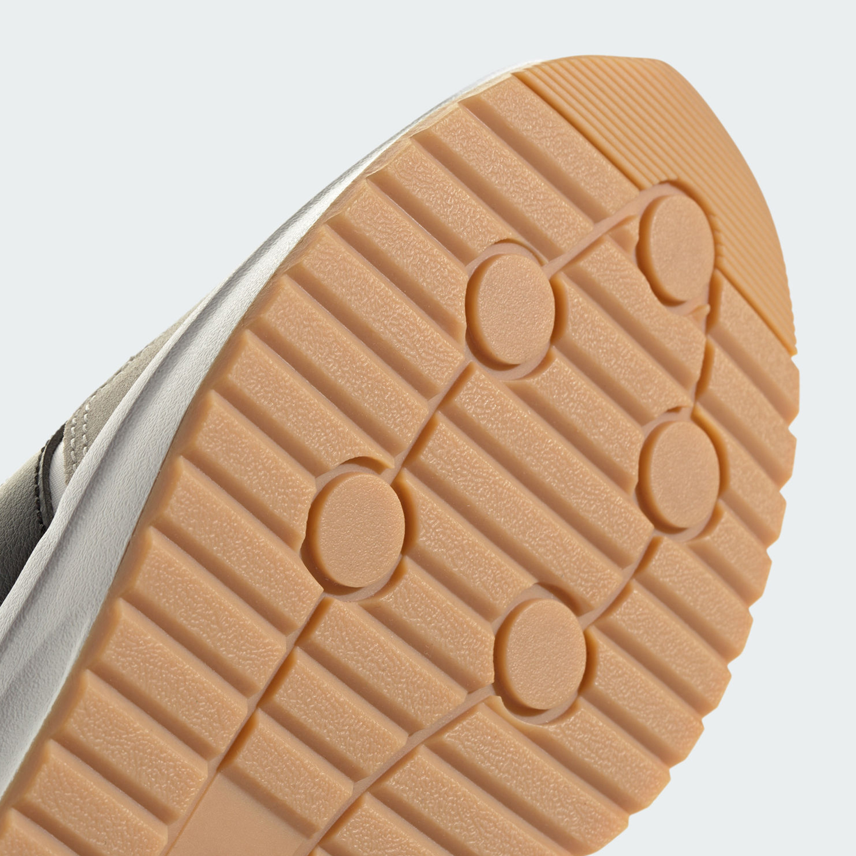 أديداس - حذاء رياضي رن 70S 2.0 برباط وكاحل منخفض للرجال | OE-sports-men-shoes-image-8
