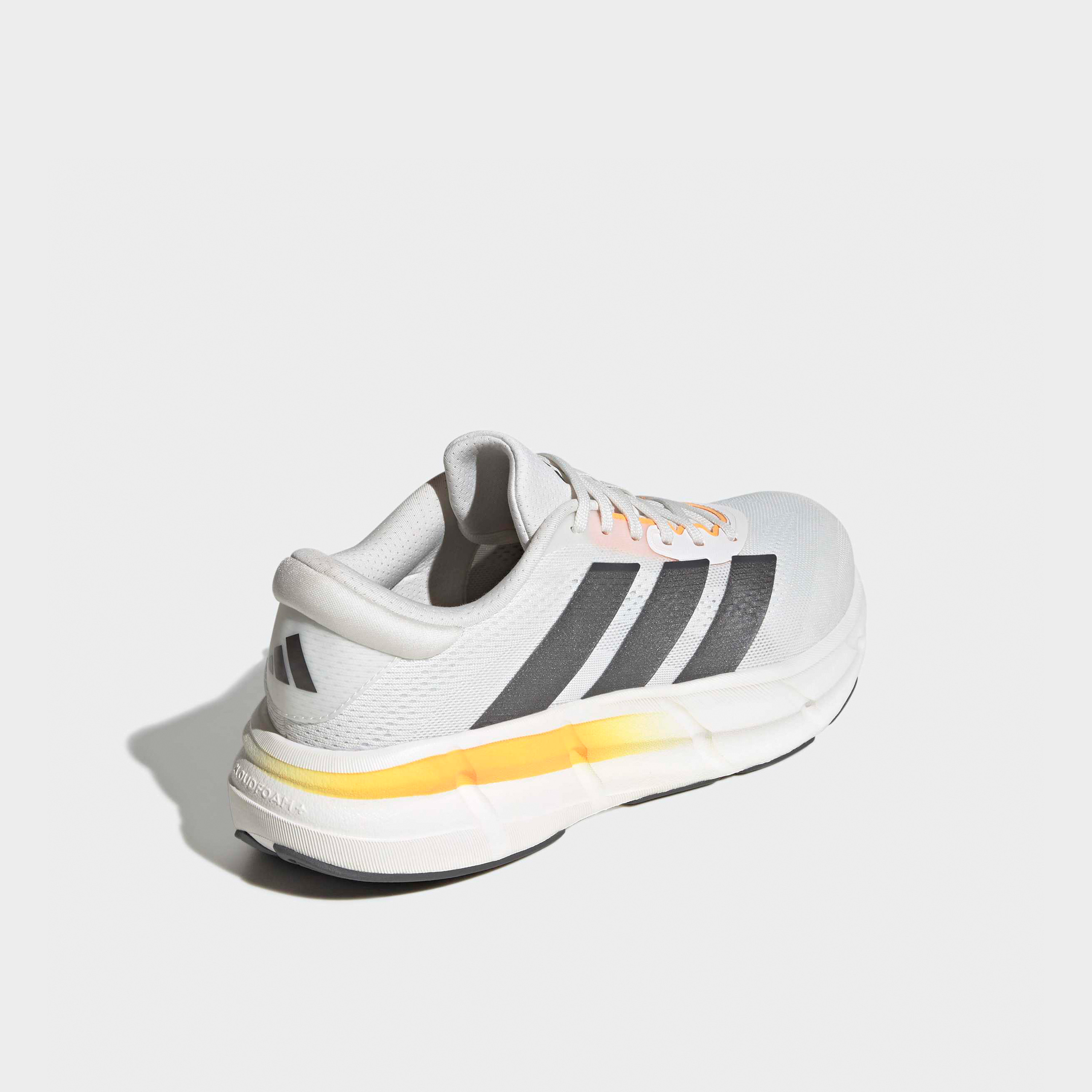 حذاء جري برباط إغلاق كويستار 4 للرجال من أديداس-sports-men-shoes-image-7
