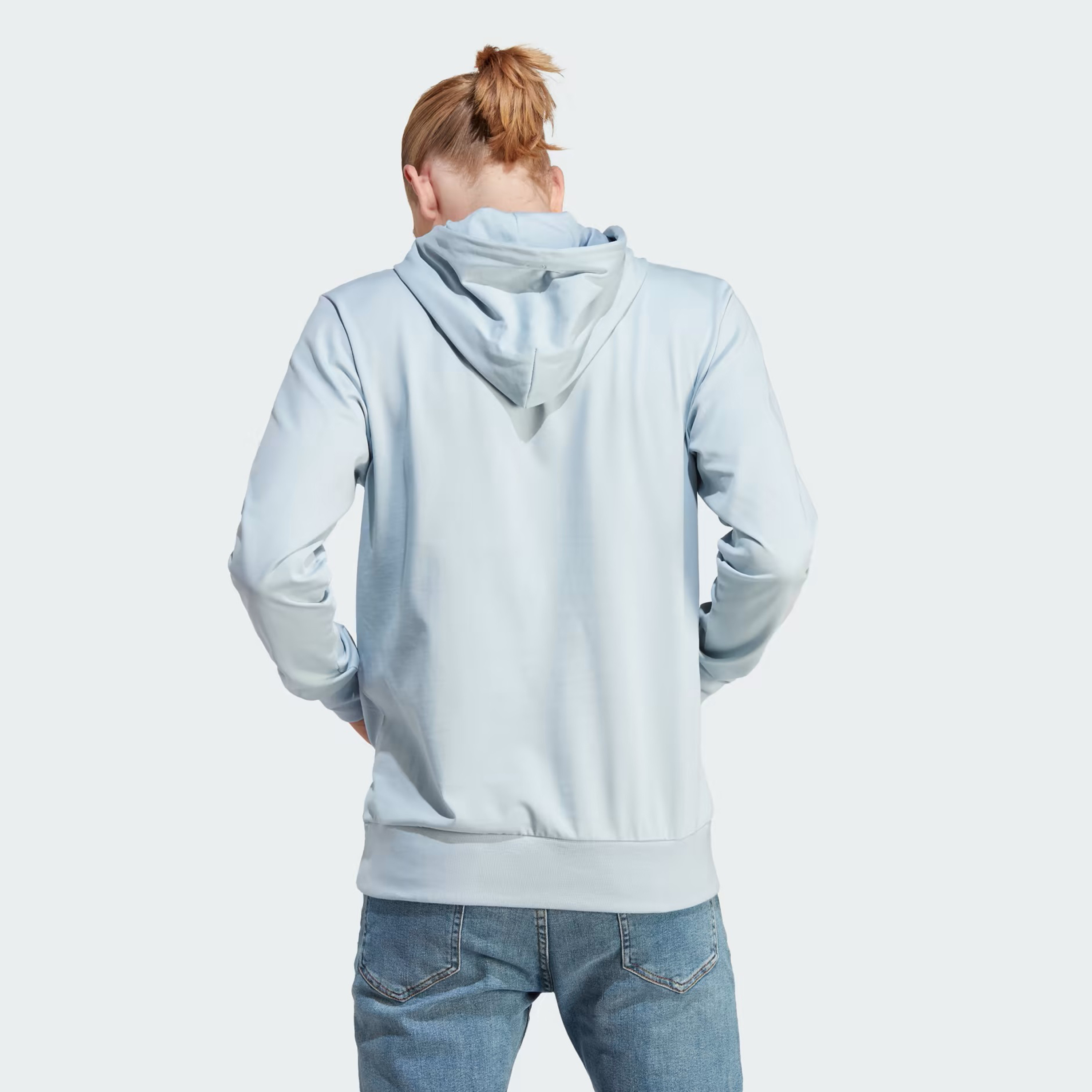 هودي بشعار أديداس اسنشيالز للرجال | او اي-men-winterwear-hoodiesandsweatshirts-image-12