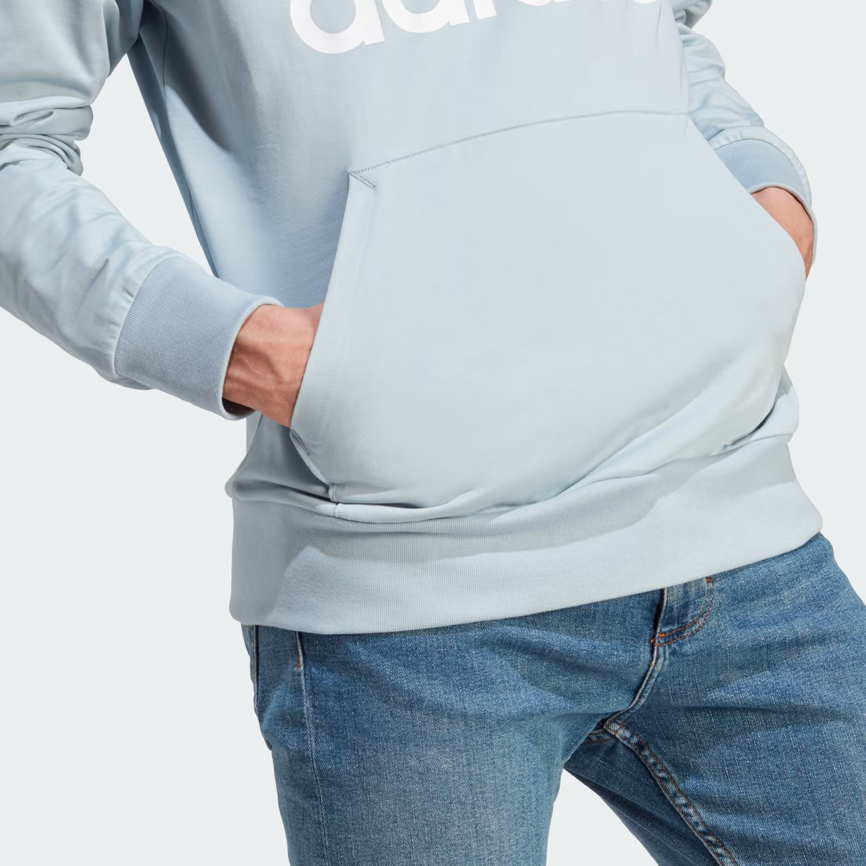 هودي بشعار أديداس اسنشيالز للرجال | او اي-men-winterwear-hoodiesandsweatshirts-image-13