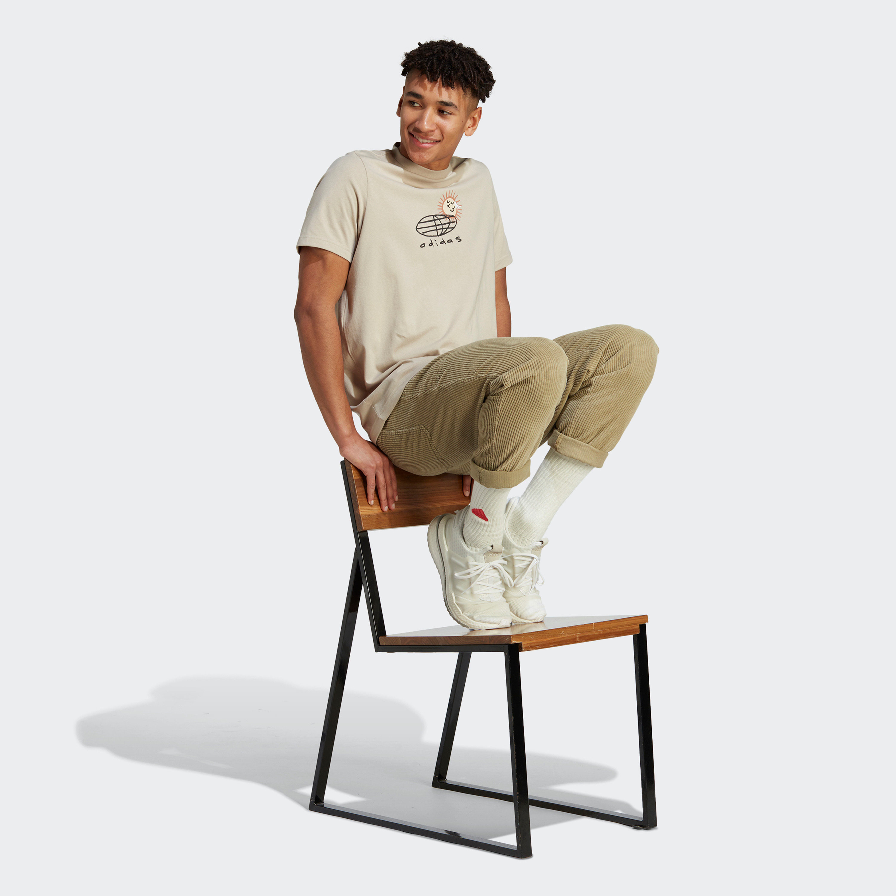 تي شيرت دودل باف مرتفع للرجال سبورت وير من اديداس | او اي-men-clothing-sportswearandactivewear-tshirtsandpolos-image-2