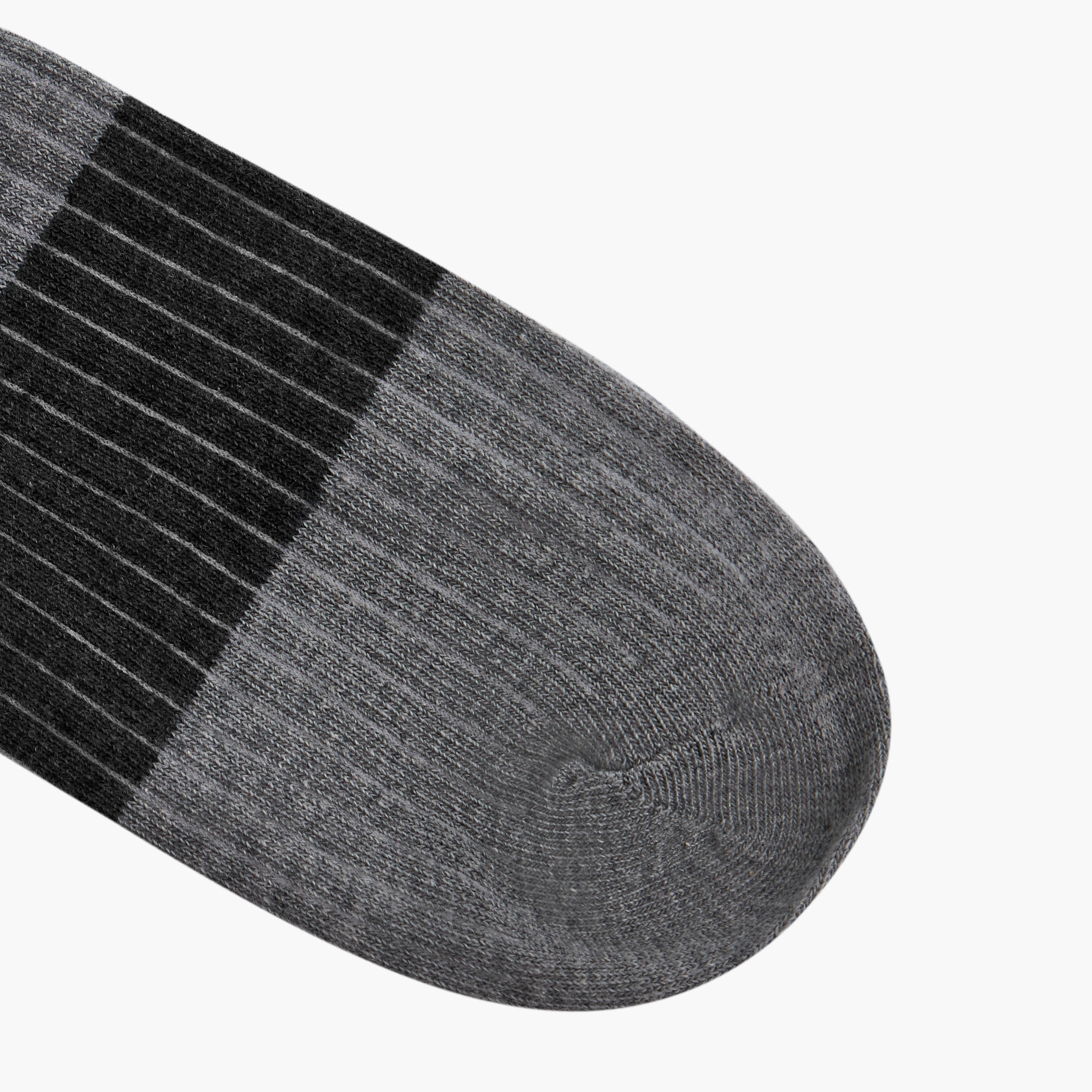 طقم جوارب بطول الكاحل 5 أزواج بارزة الملمس من دوتشيني-men-socks-image-3