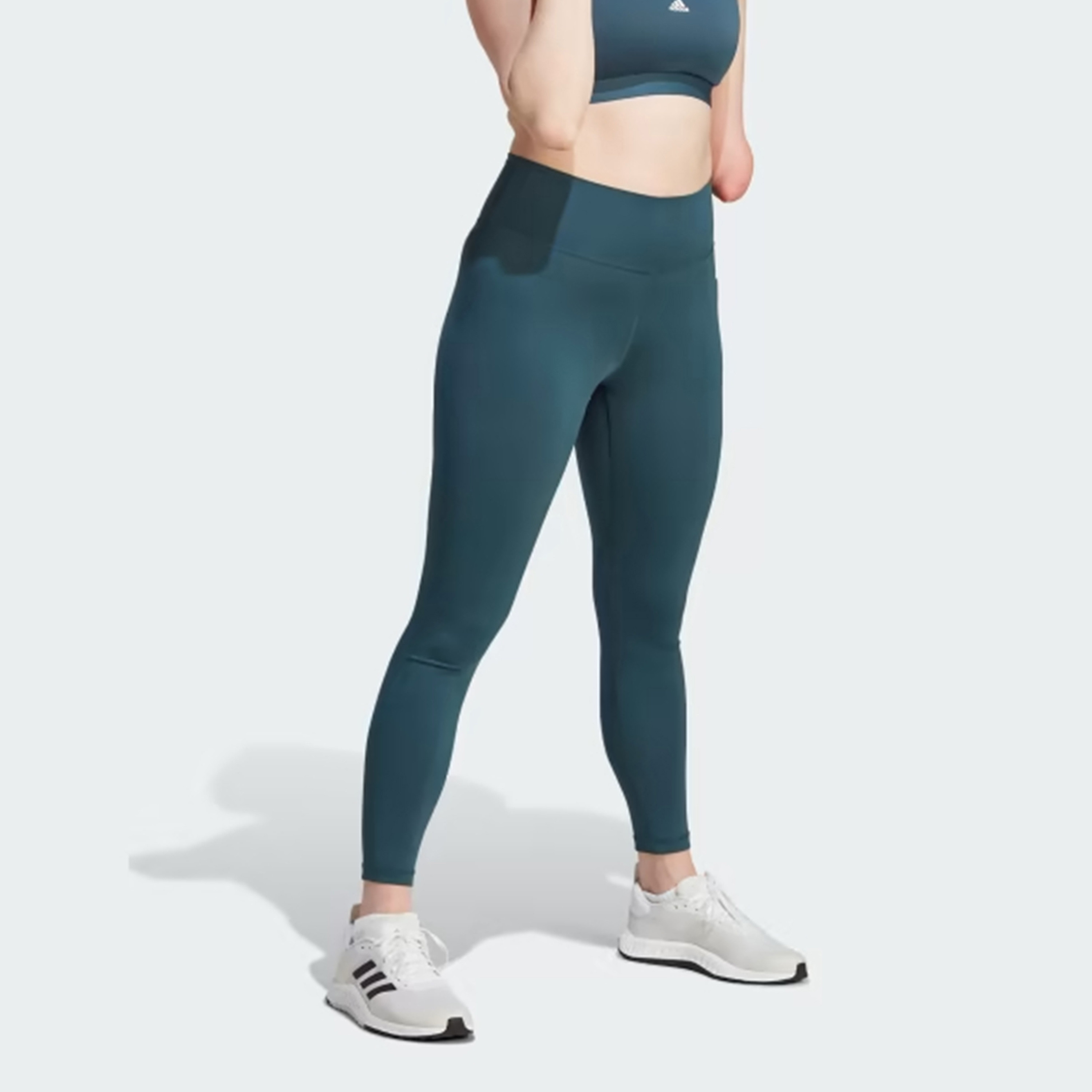 سروال رياضي للتدريب اسنشيالز ضيق للنساء عالي الخصر7\8 من اديداس | او اي-women-clothing-bottoms-leggings-image-1