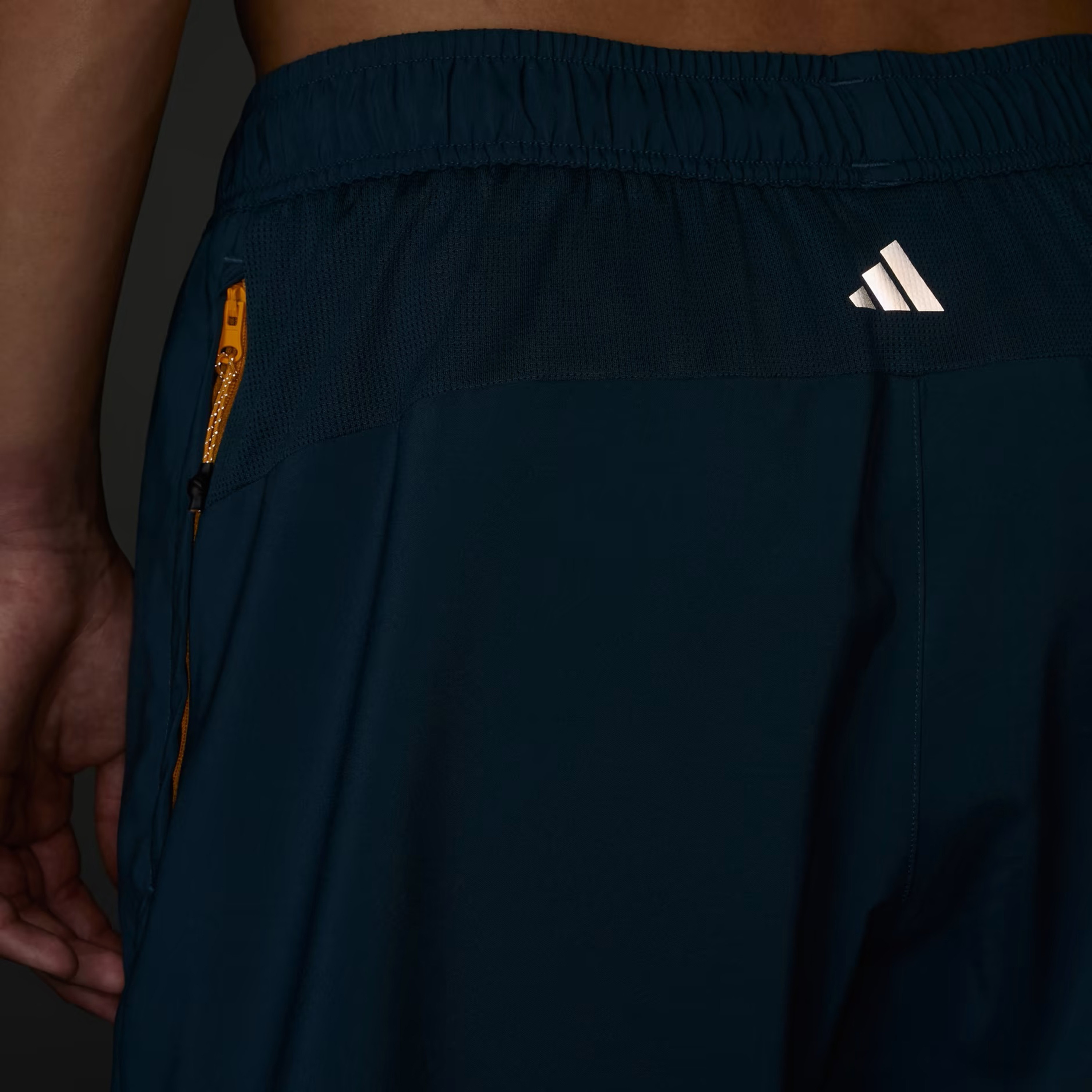 شورت للتدريب أتش اي اي تي للرجال من اديداس | او اي-men-clothing-bottoms-shorts-image-13