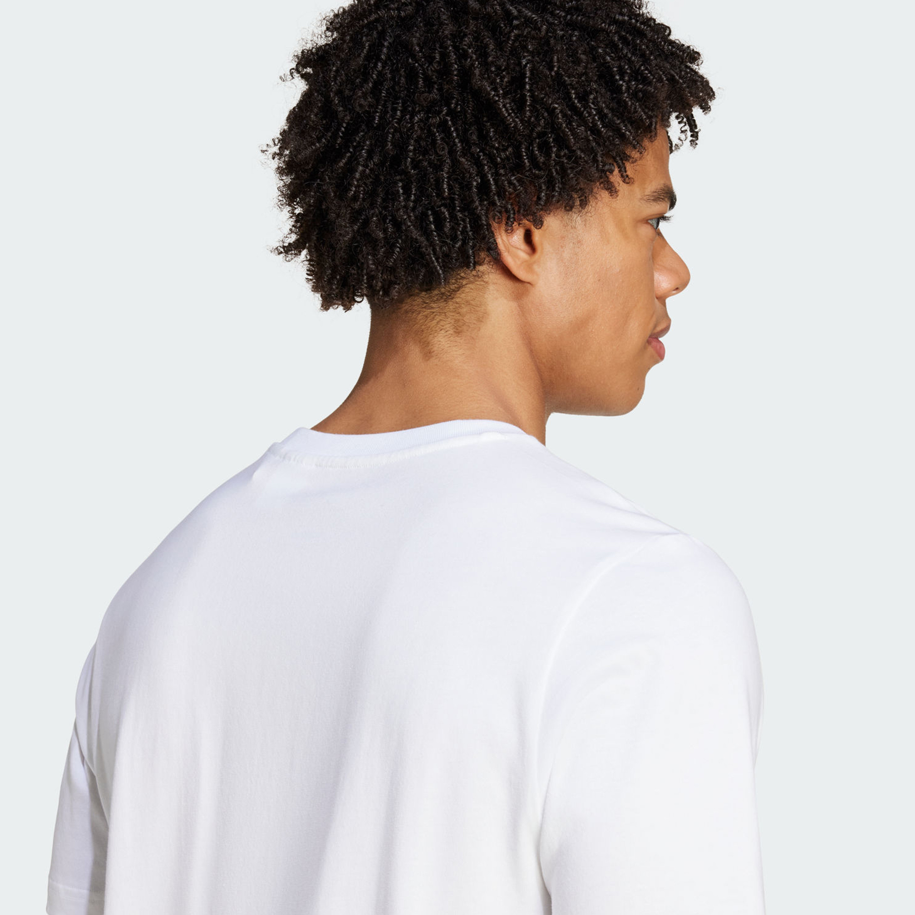 adidas Men's Real Madrid DNA Graphic T-Shirt IM7470 | OE-men-clothing-sportswearandactivewear-tshirtsandpolos-image-4