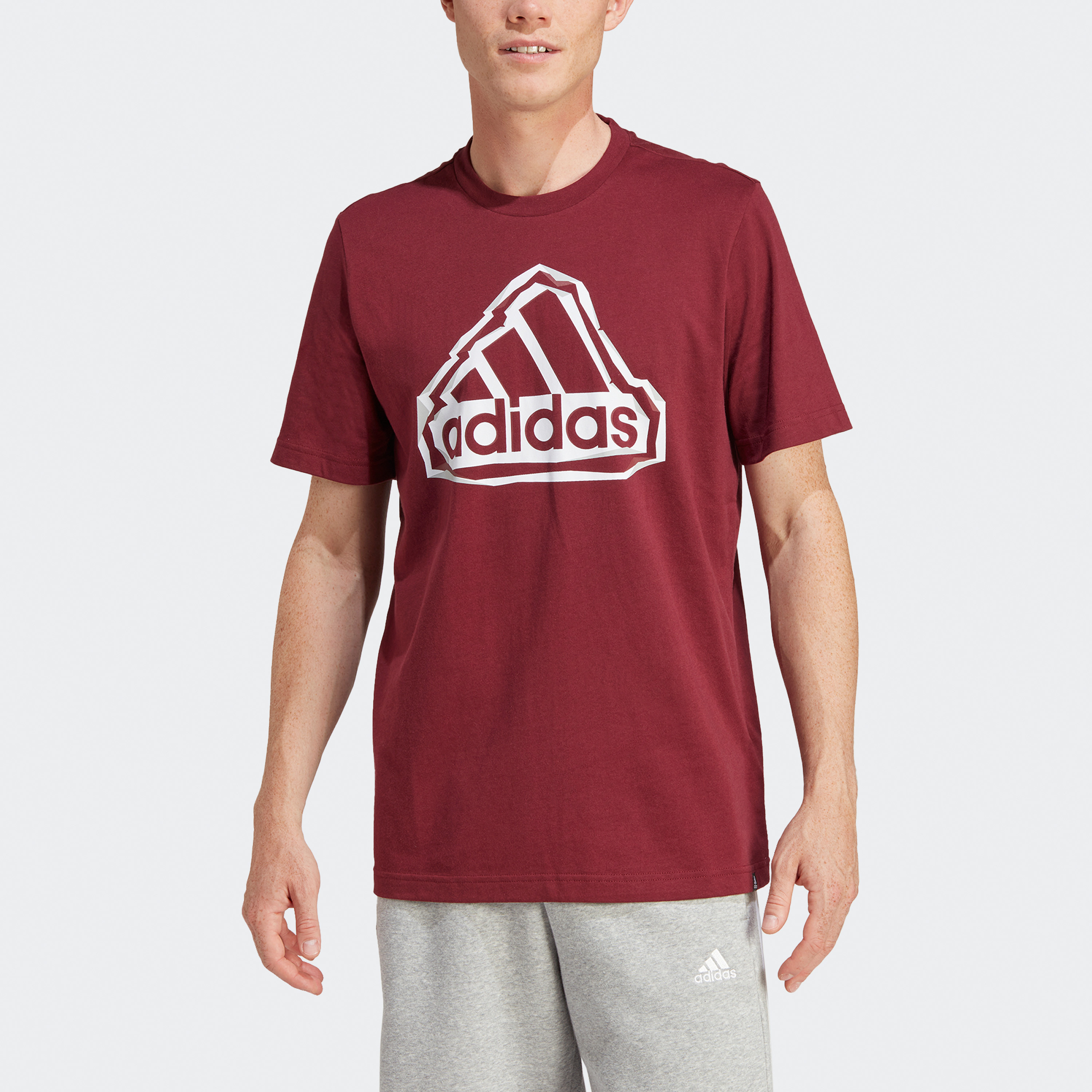 أديداس - تي شيرت جرافيكي بشعار مطوي IM8300-men-clothing-sportswearandactivewear-tshirtsandpolos-image-12