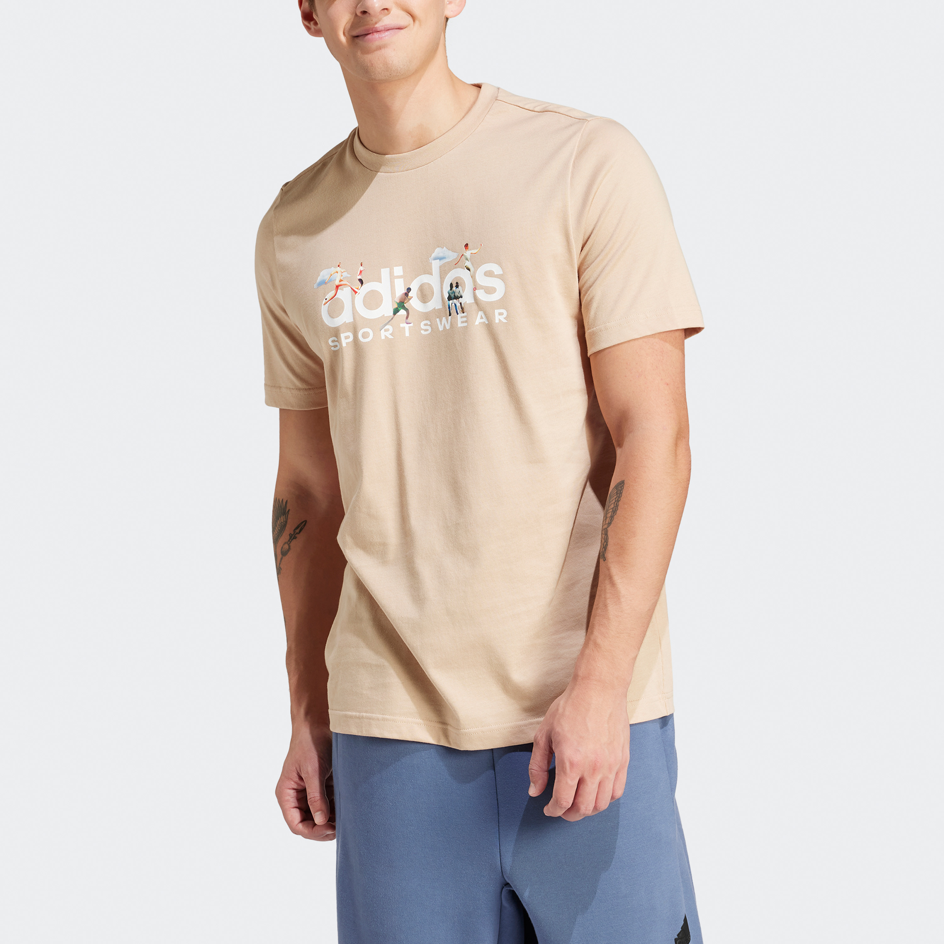 أديداس - تي شيرت جرافيكي رياضي IM8316-men-clothing-sportswearandactivewear-tshirtsandpolos-image-4