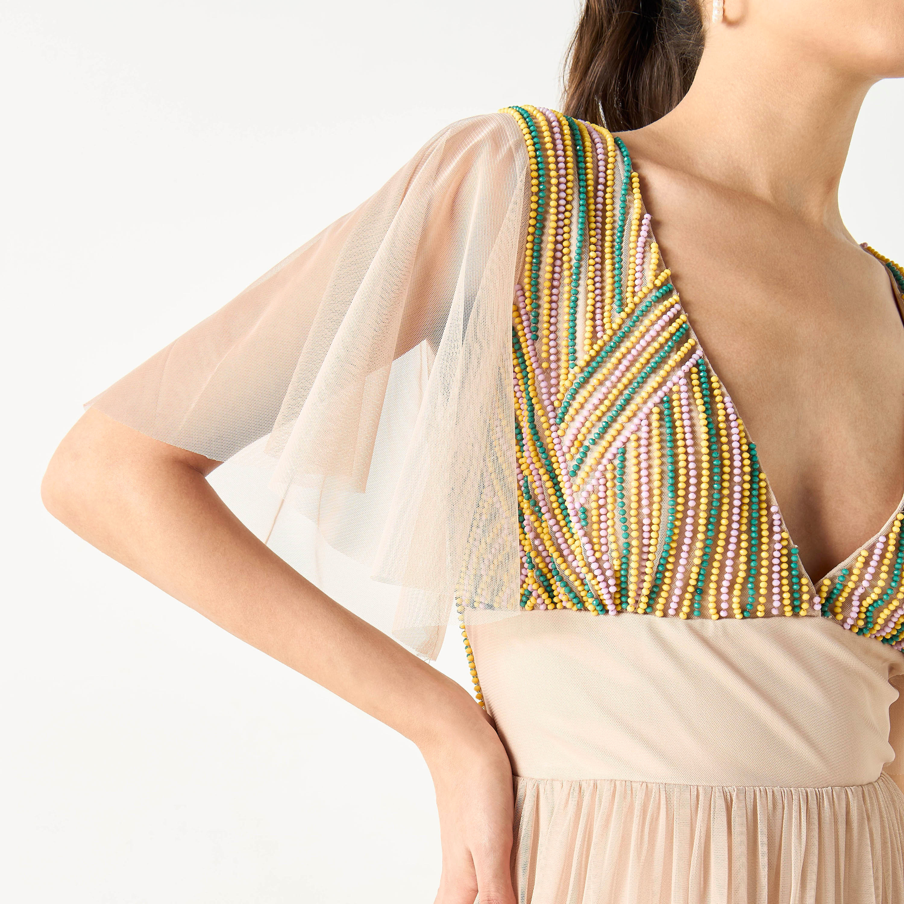 فستان طويل مزين بياقة عميقة وأكمام واسعة وسحاب للإغلاق-women-clothing-dresses-image-4