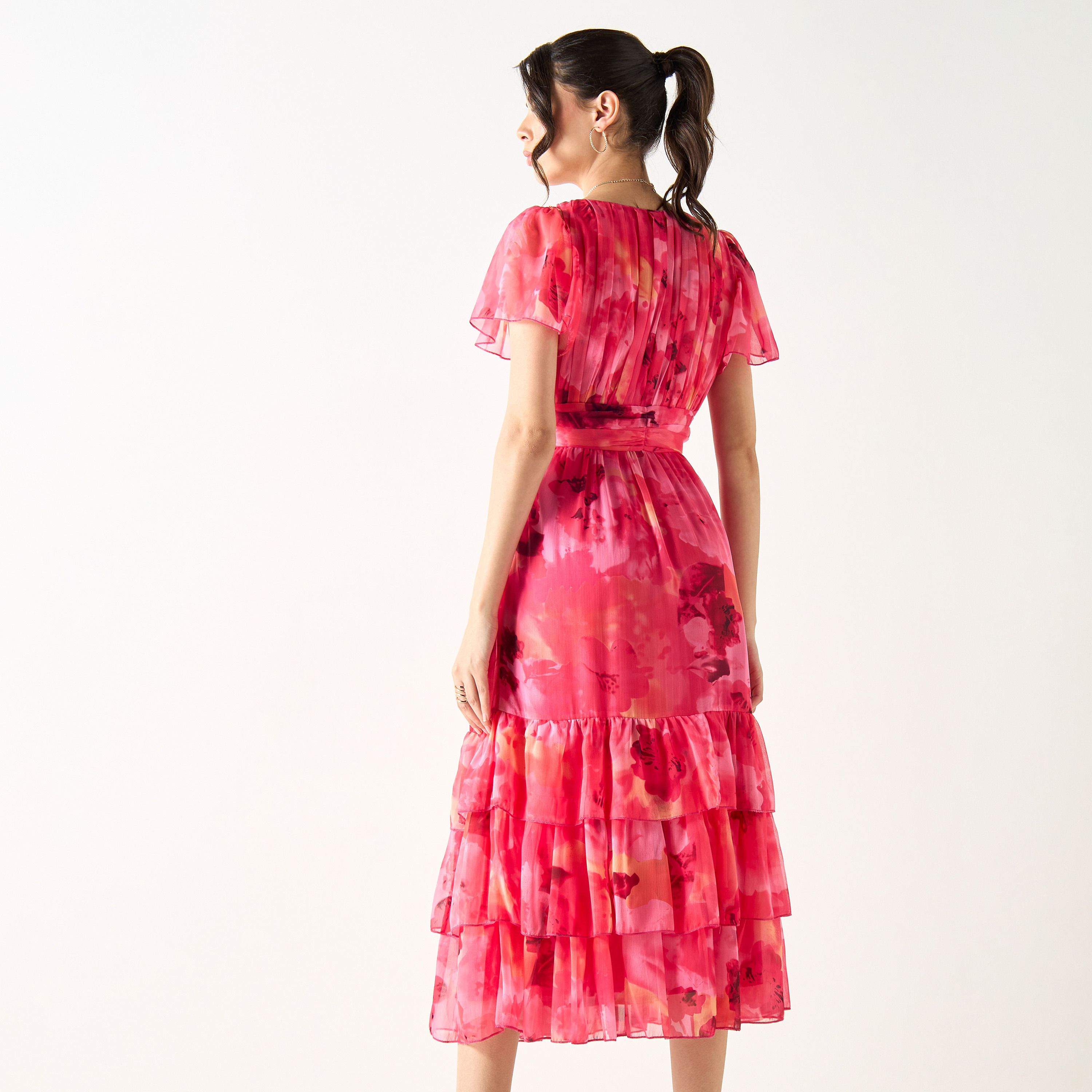 فستان ميدي بأكمام واسعة وبياقة عميقة وطبعات أزهار-women-clothing-dresses-image-3