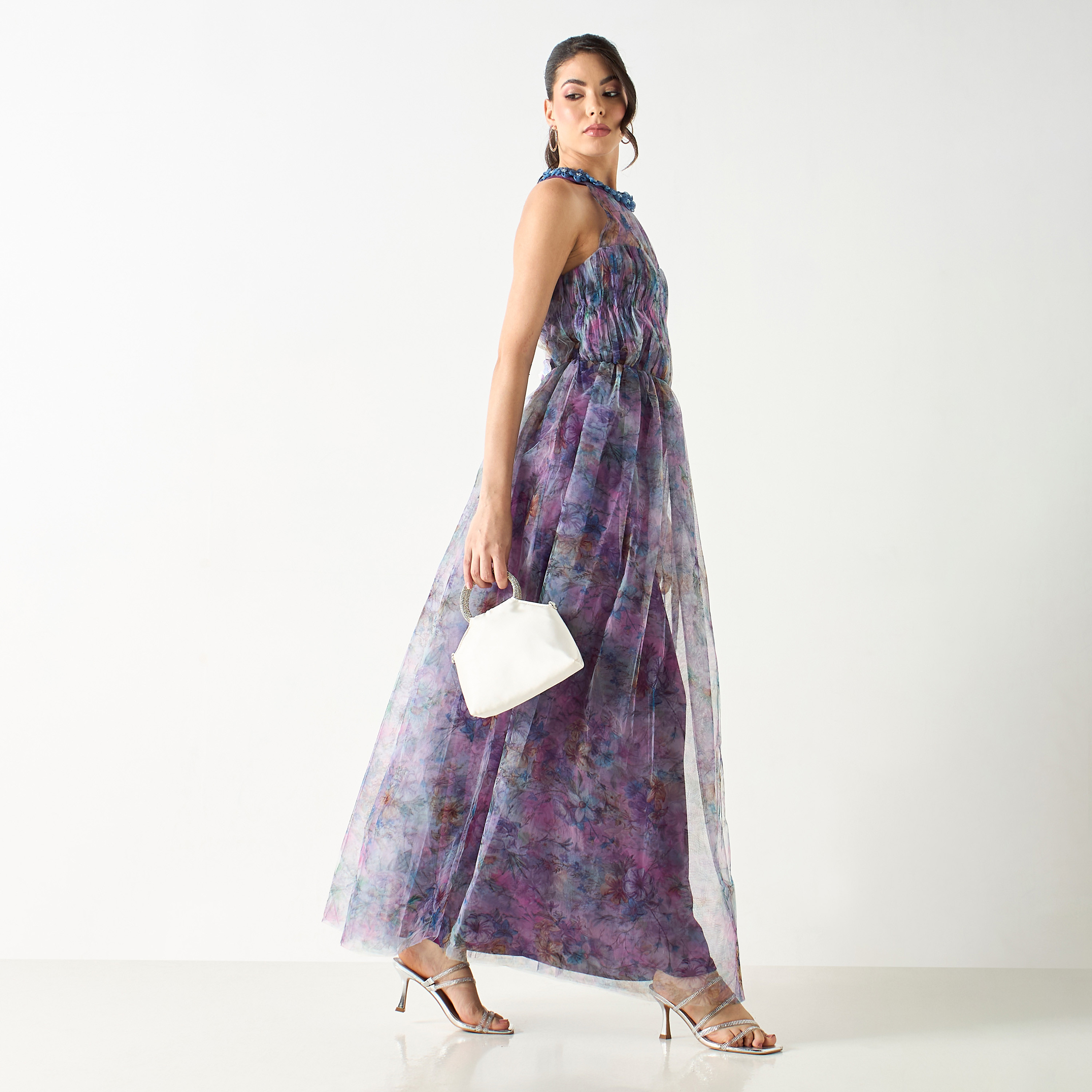 فستان طويل شبكي دون أكمام بطبعات وزخارف زهرية من ليس آند بيدز-women-clothing-dresses-image-2