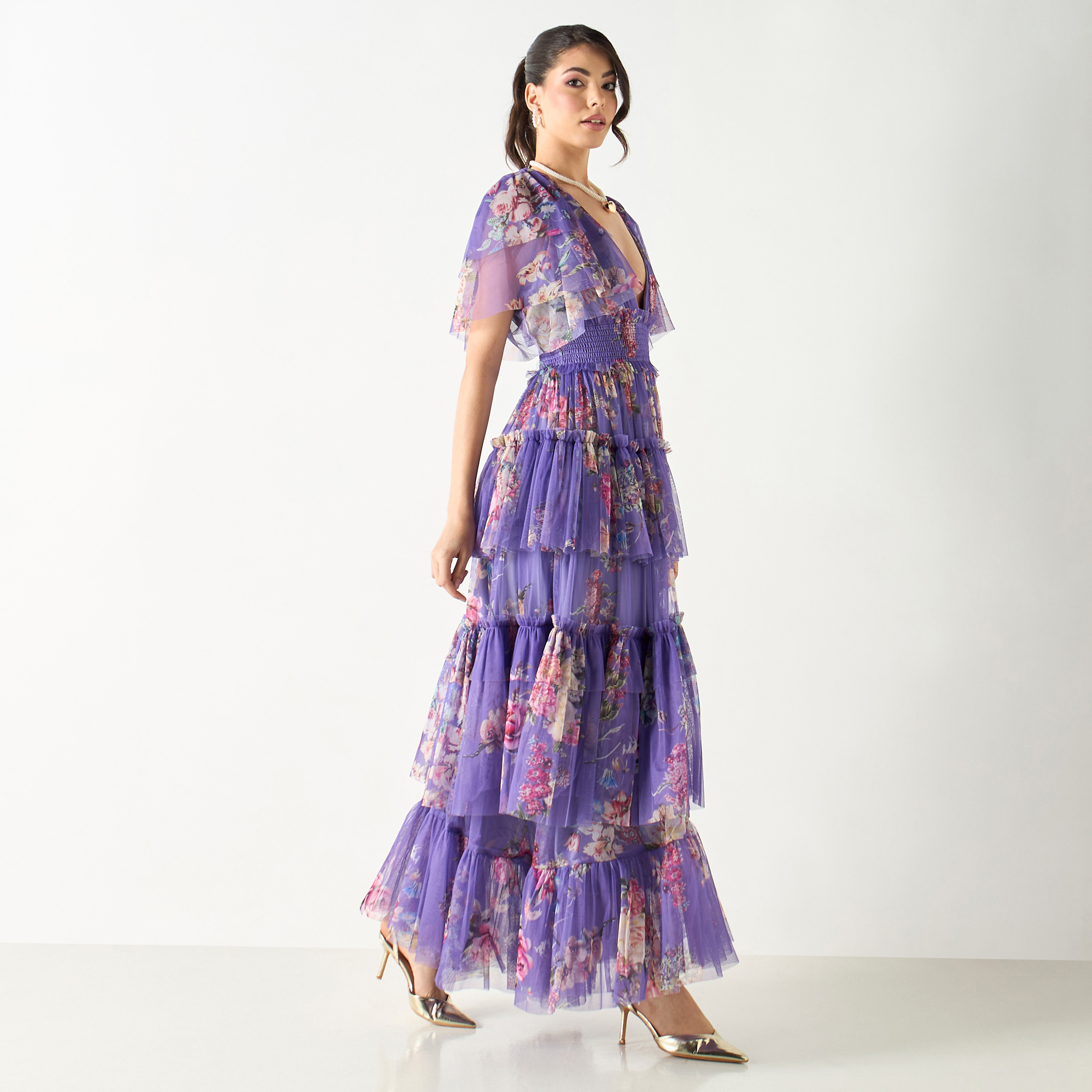 فستان شبكي طويل بطبعات زهور وأكمام واسعة وطبقات من ليس آند بيدز-women-clothing-dresses-image-2