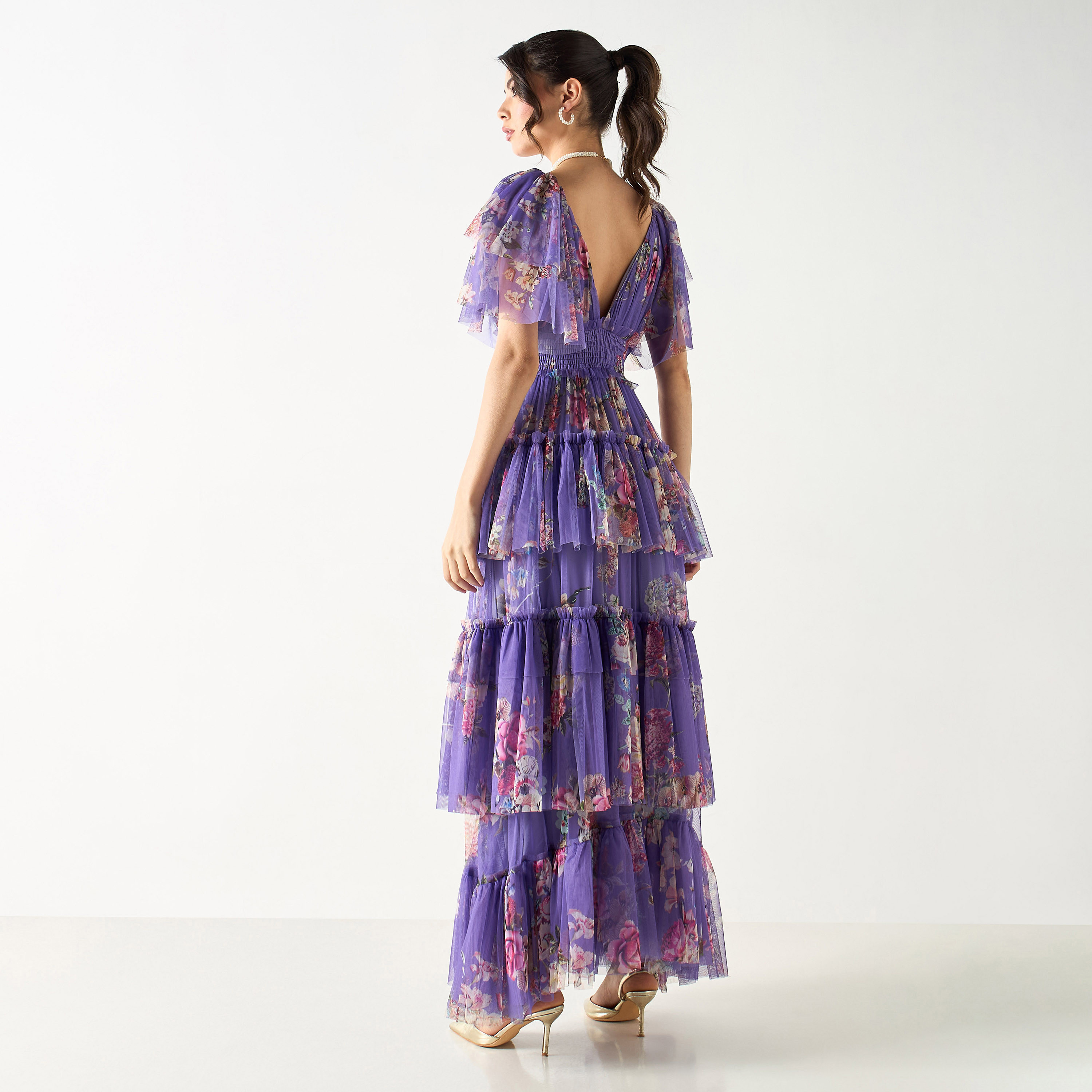 فستان شبكي طويل بطبعات زهور وأكمام واسعة وطبقات من ليس آند بيدز-women-clothing-dresses-image-3