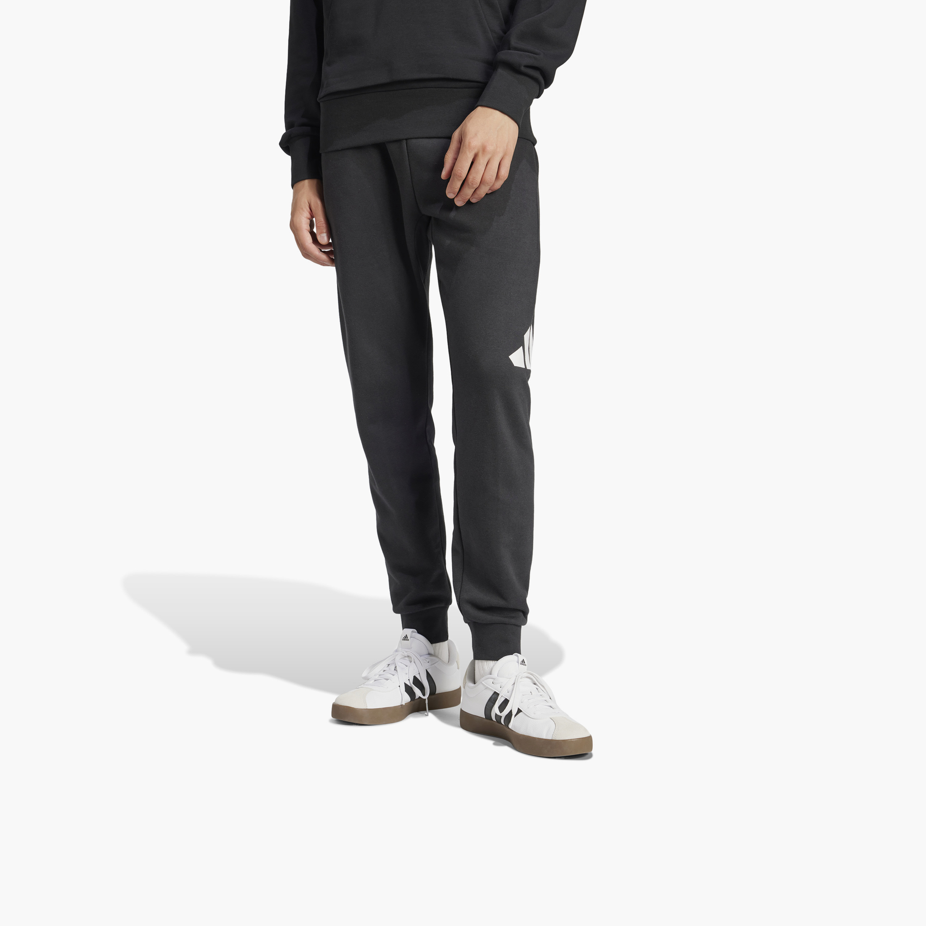 أديداس - فيزون أساسي - شعار كبير - فرينش تيري - للرجال-sports-men-clothing-bottoms-image-1