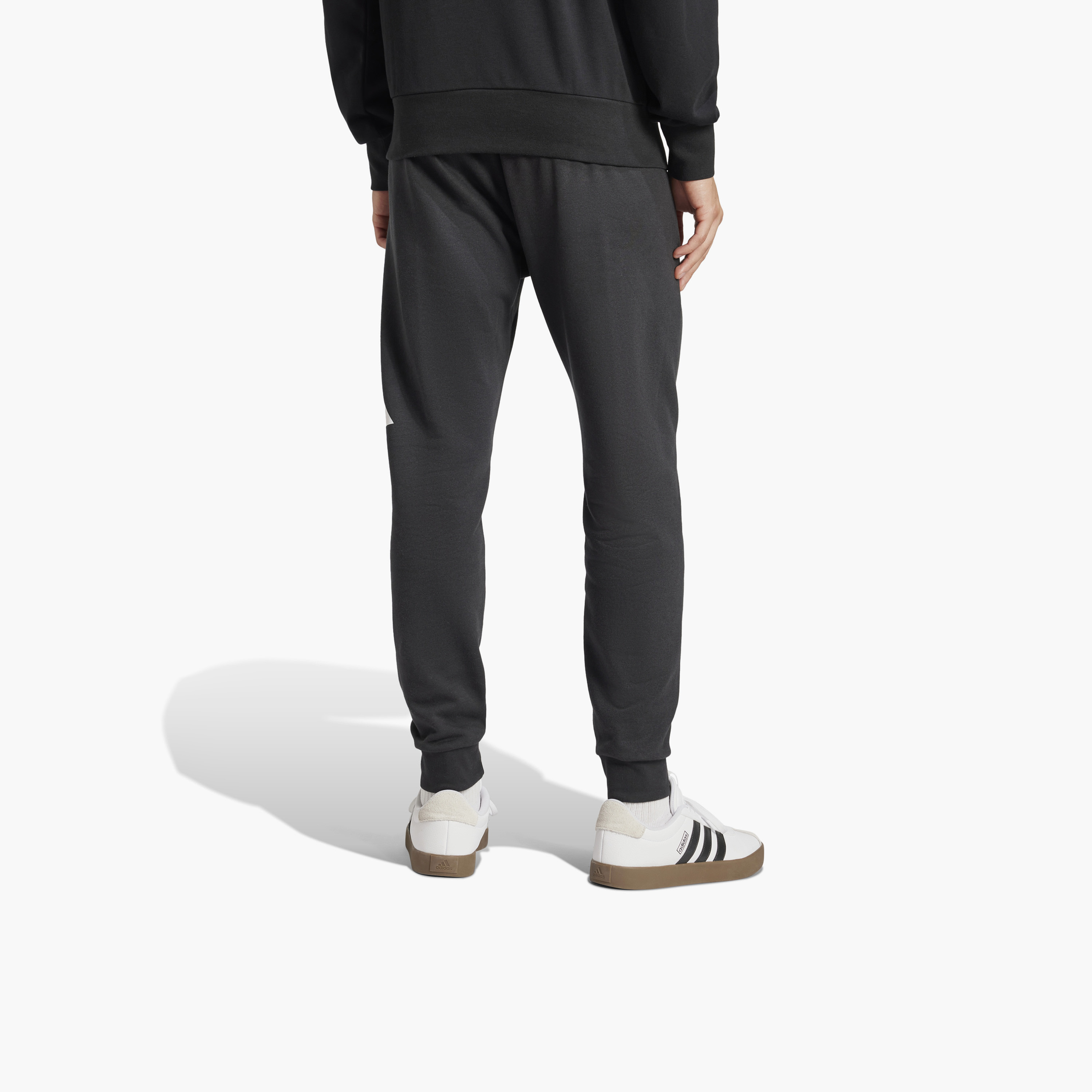 أديداس - فيزون أساسي - شعار كبير - فرينش تيري - للرجال-sports-men-clothing-bottoms-image-3